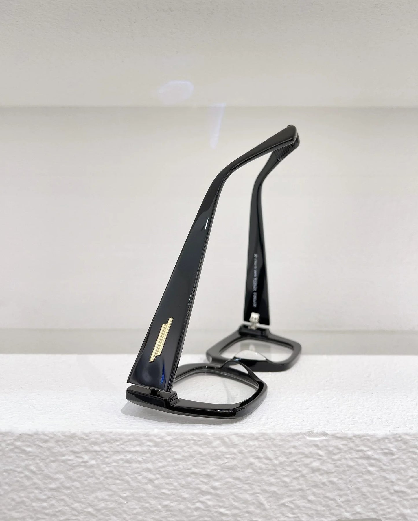 BV SUNGLASSES