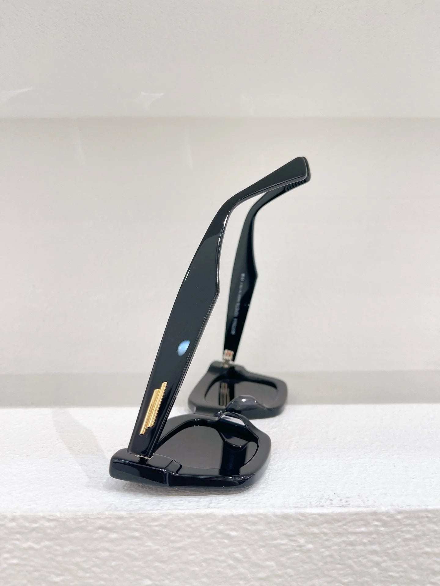 BV SUNGLASSES