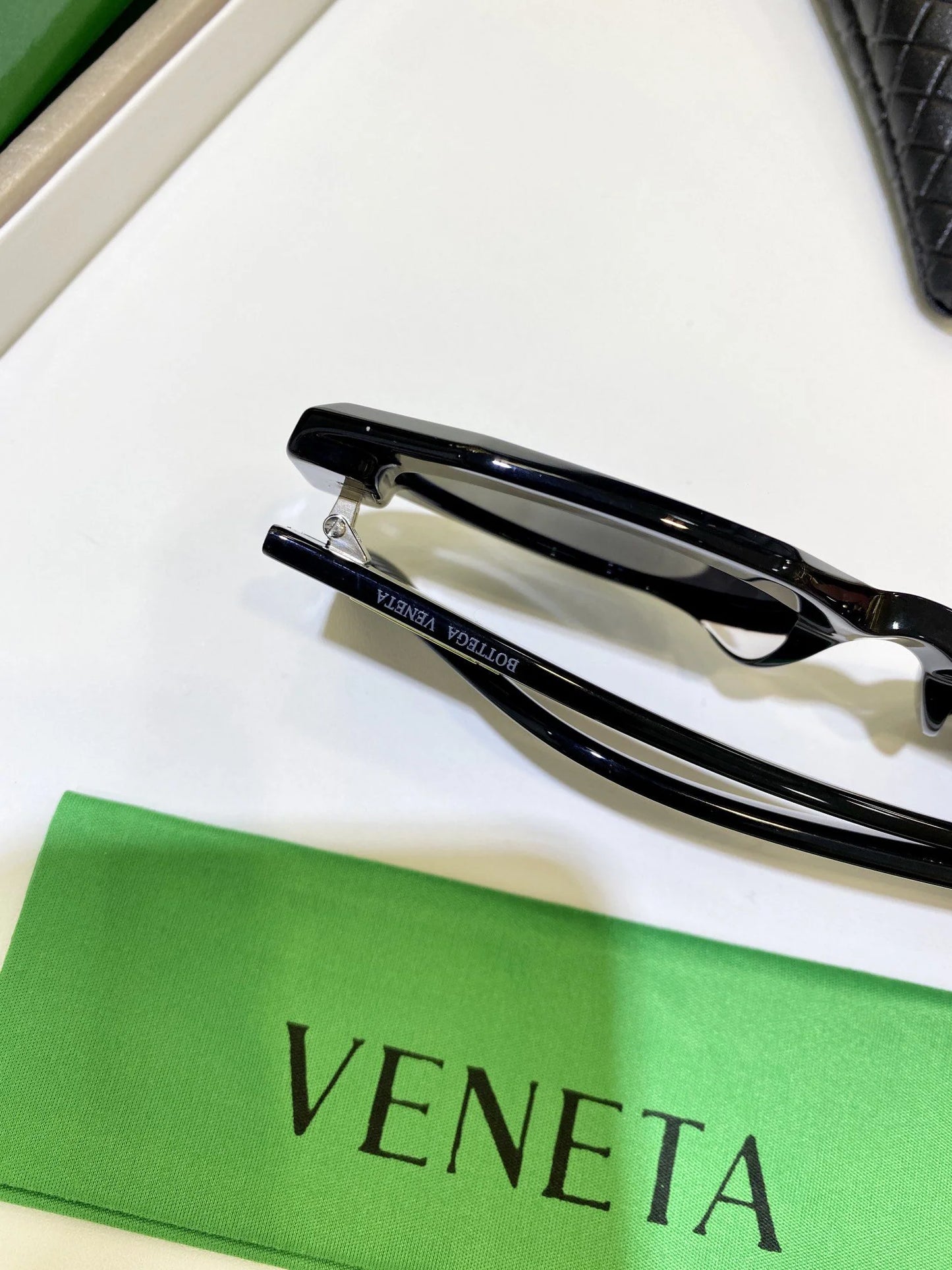 BV SUNGLASSES