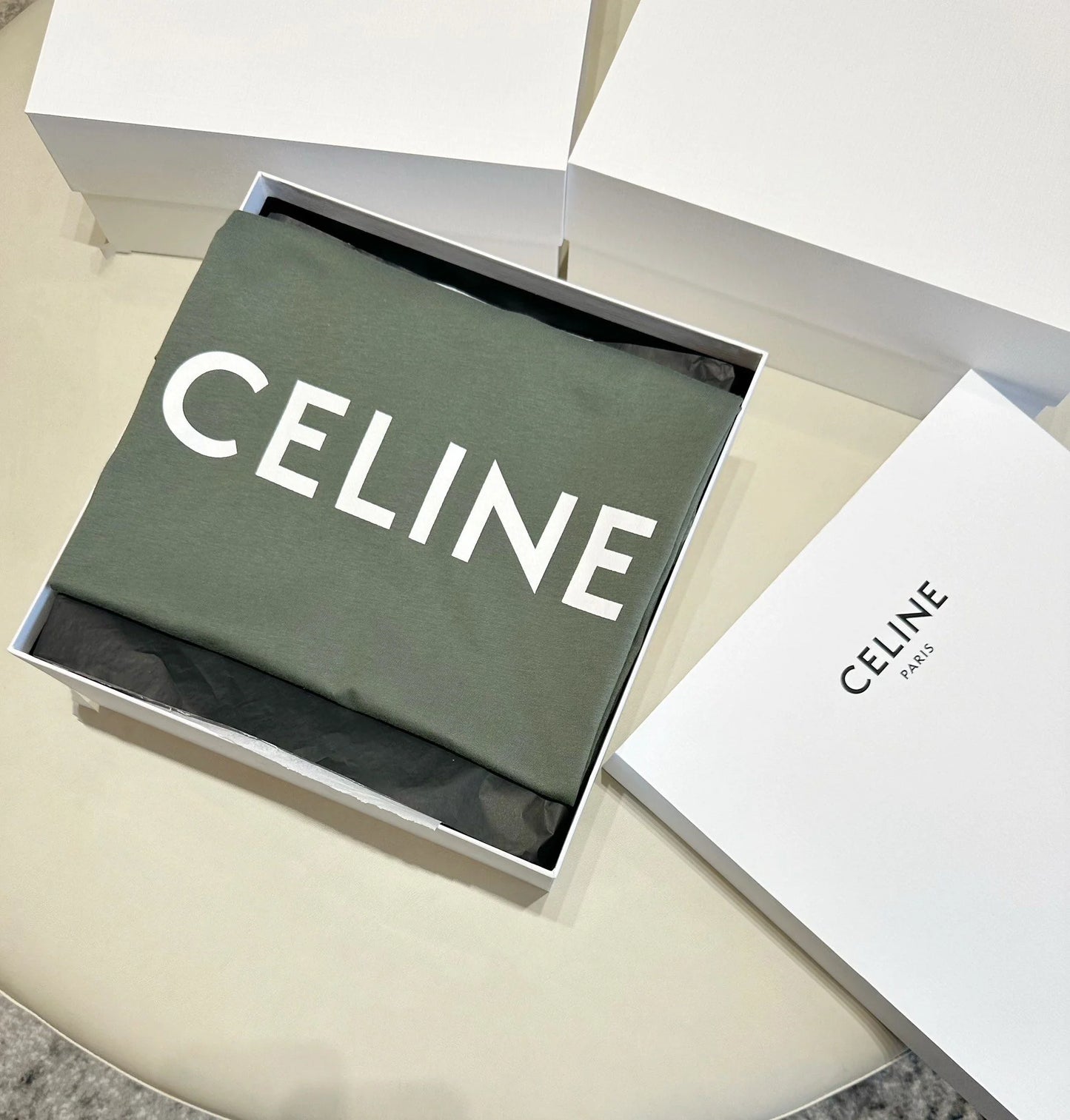 CELINE TSHIRT