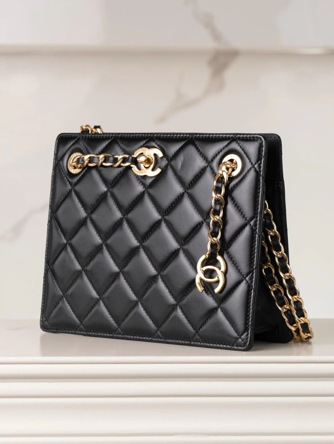 CHANEL BAG