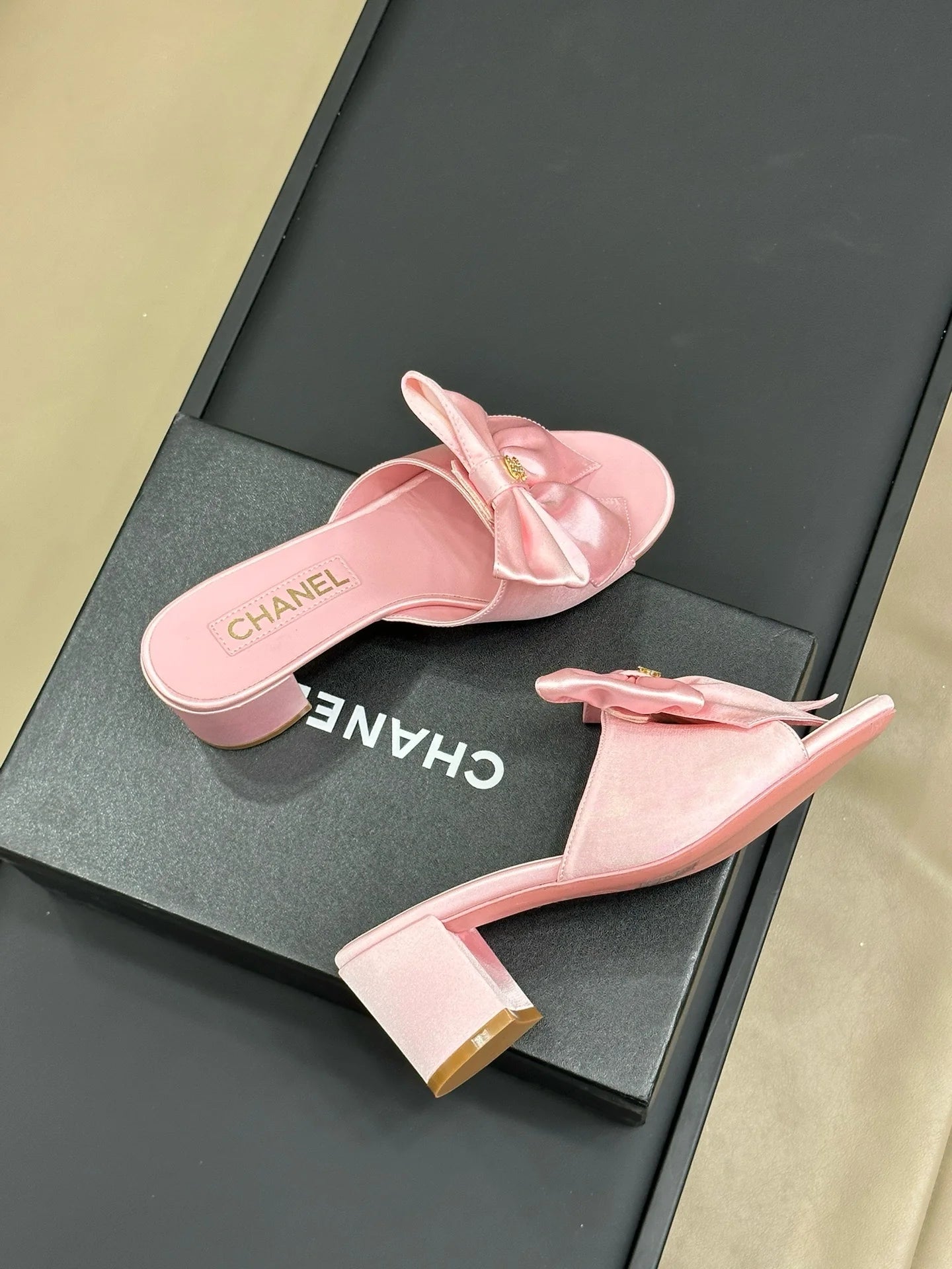 CHANEL HEELS