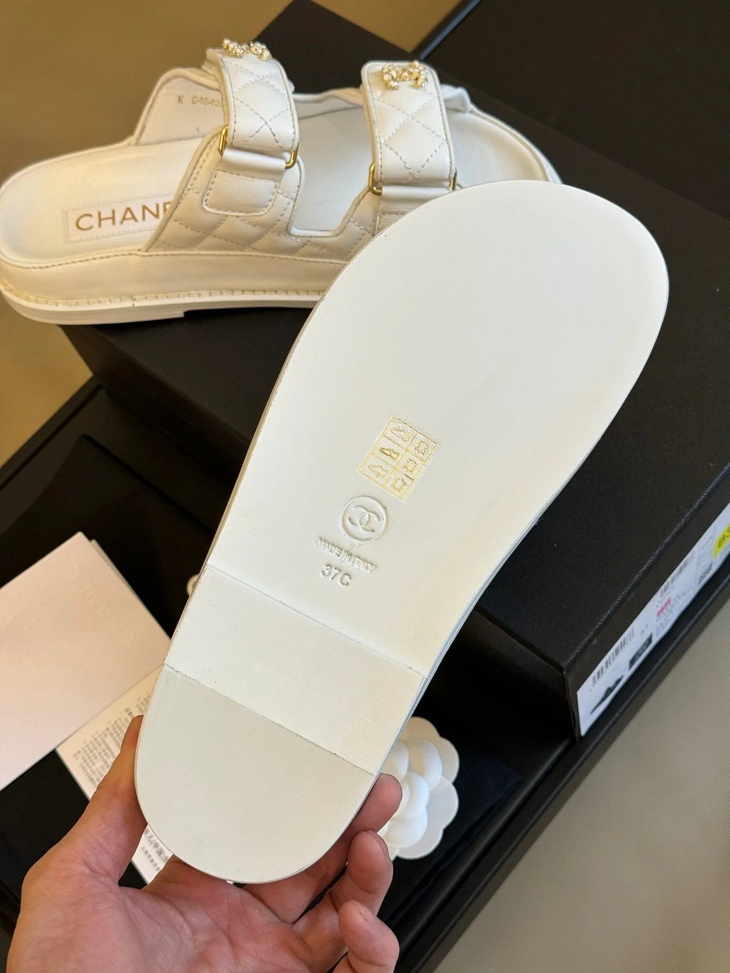 CHANEL SANDAL
