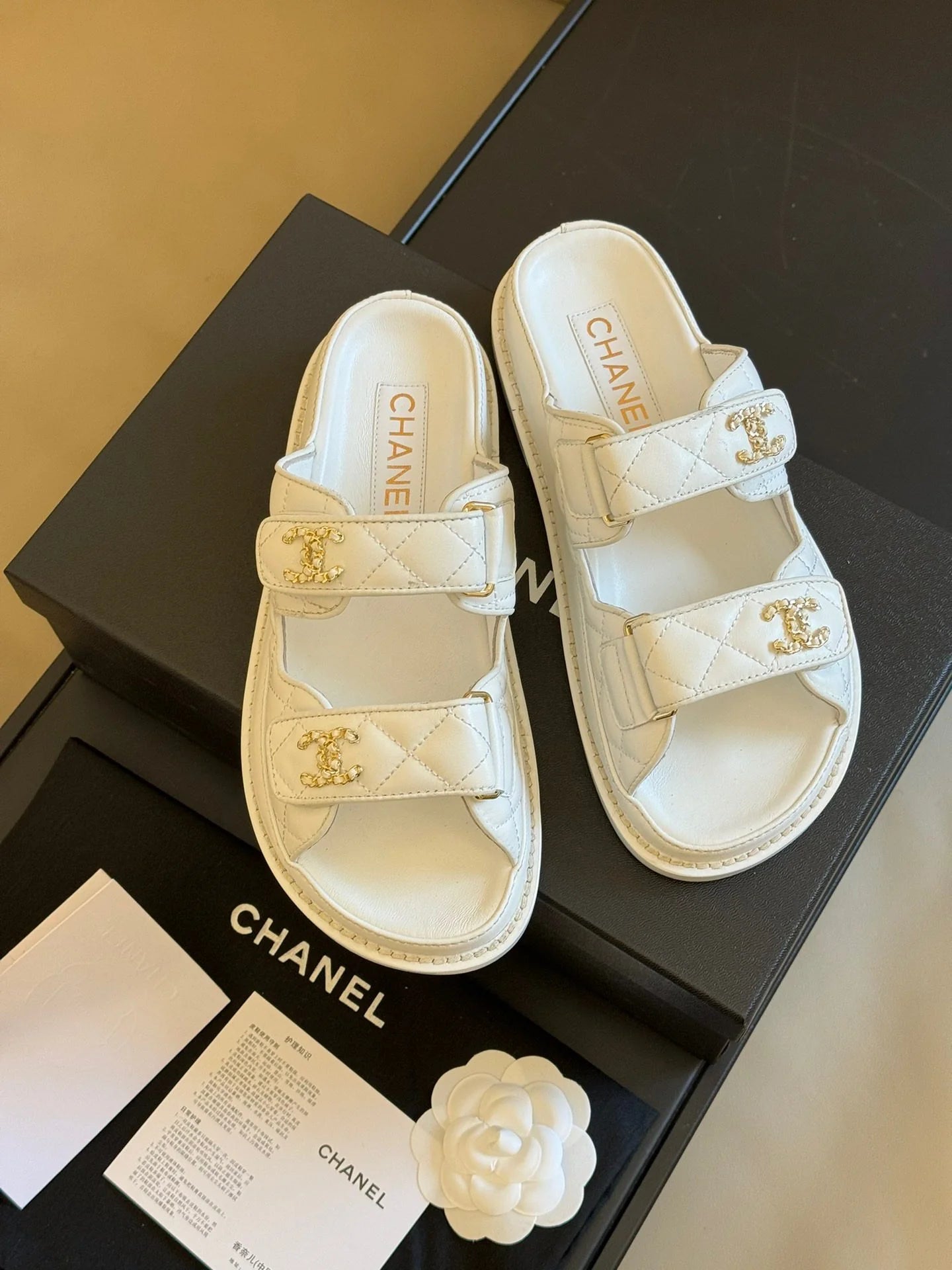 CHANEL SANDAL