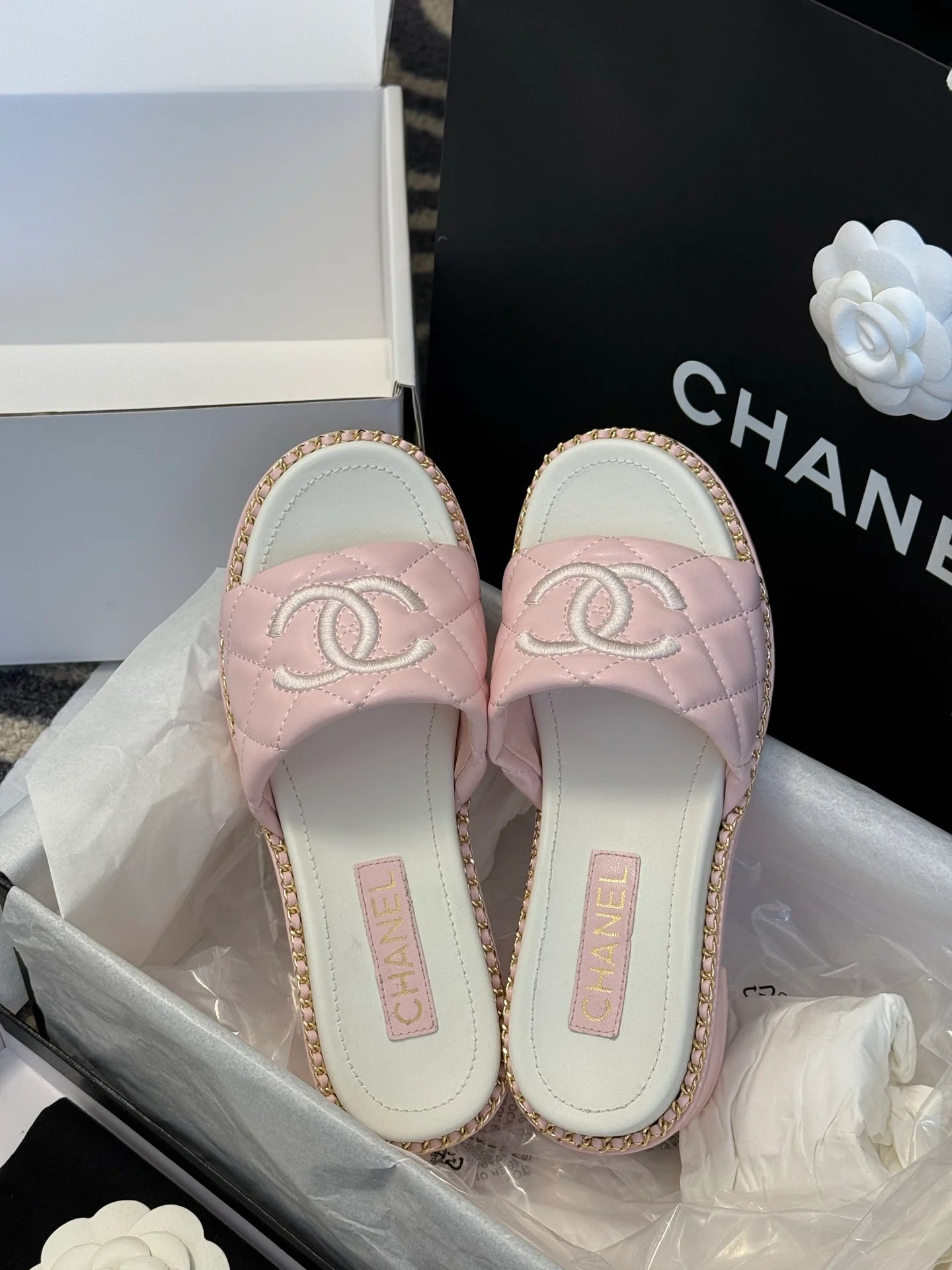CHANEL SANDAL
