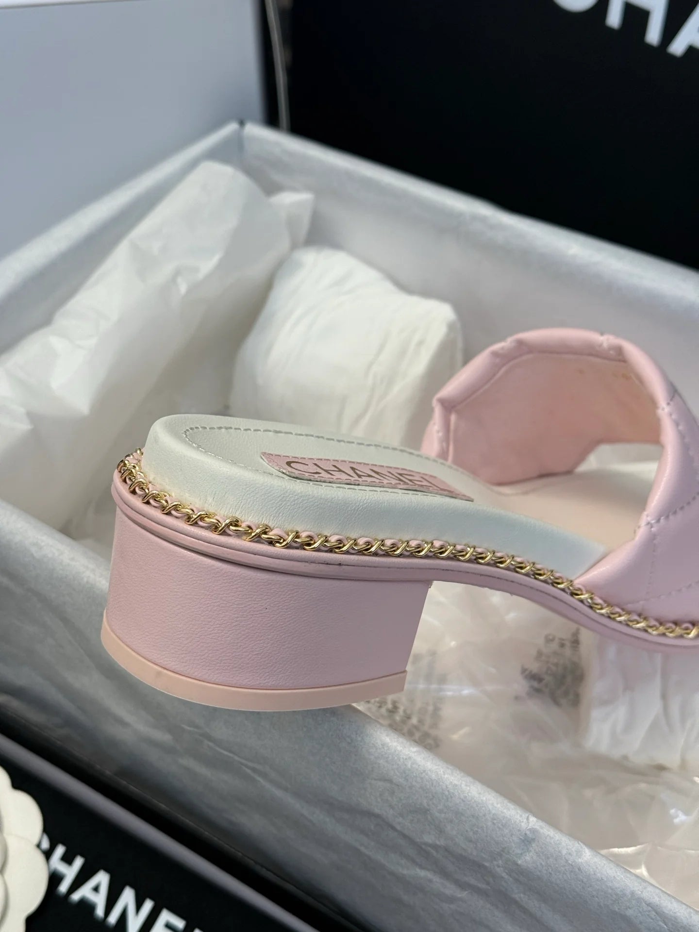 CHANEL SANDAL