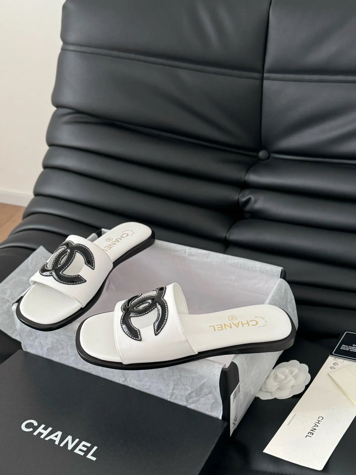 CHANEL SANDAL