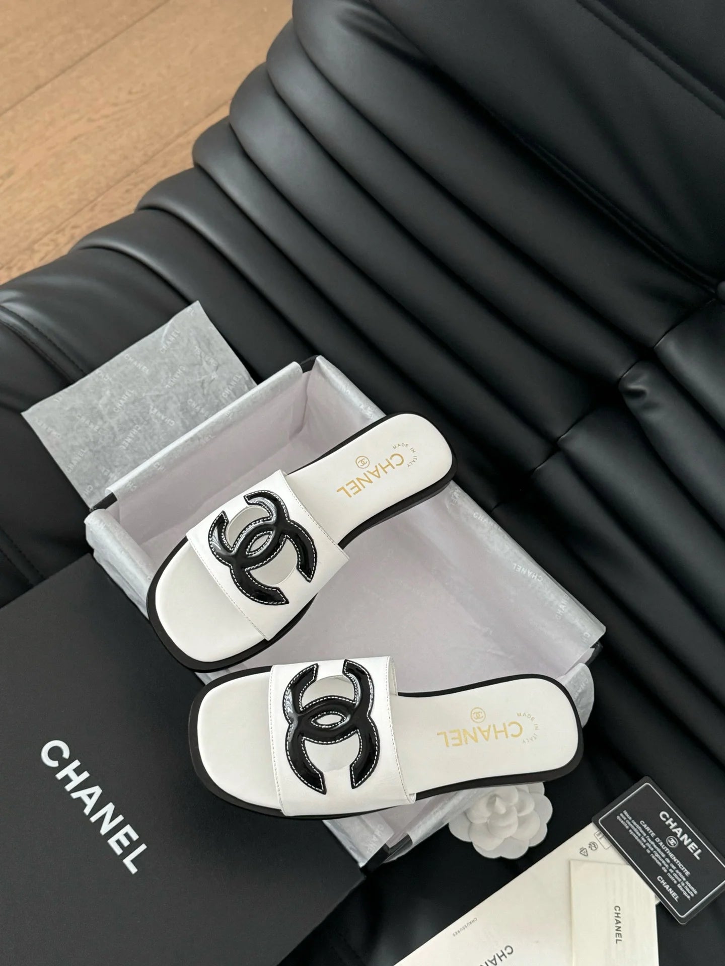 CHANEL SANDAL