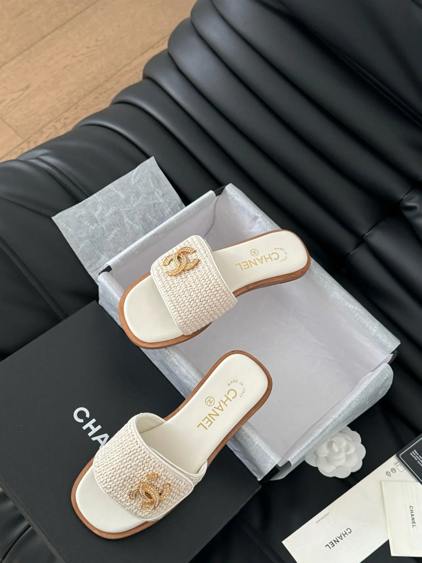 CHANEL SANDAL