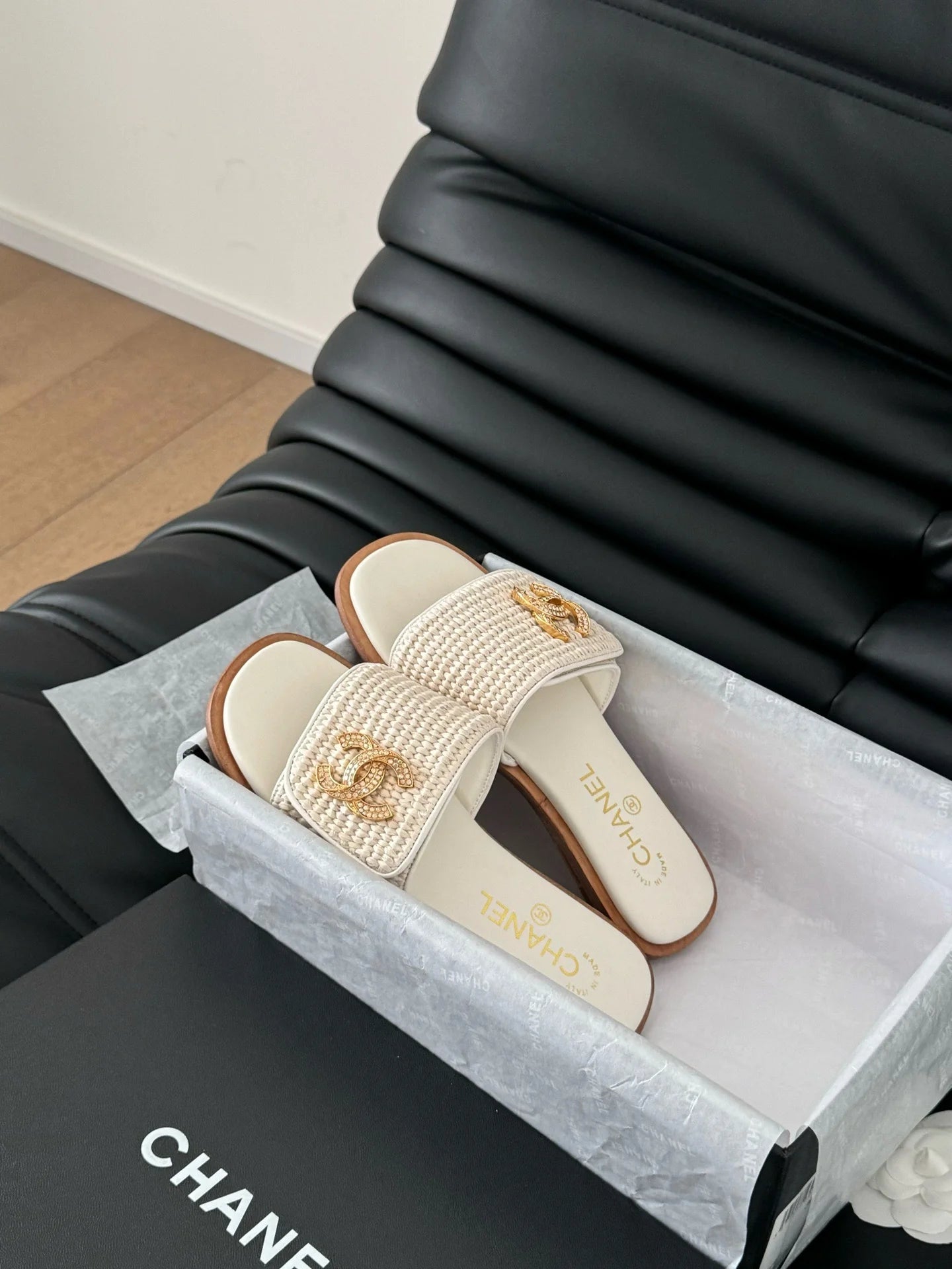 CHANEL SANDAL