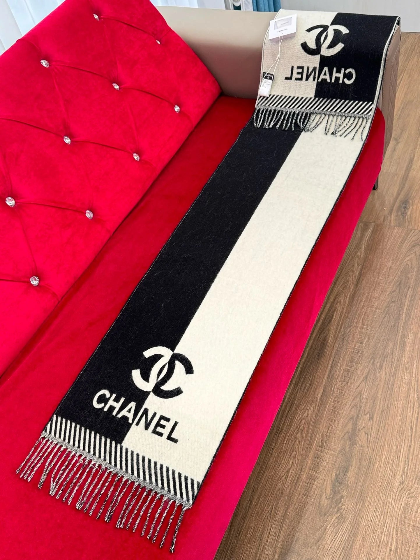 CHANEL SCARF