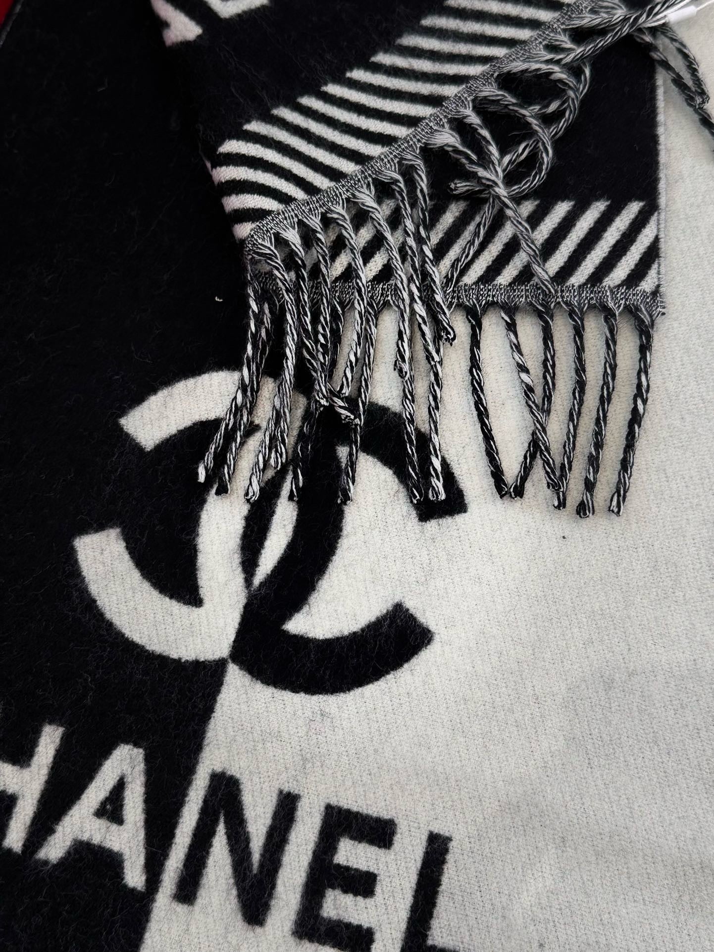 CHANEL SCARF