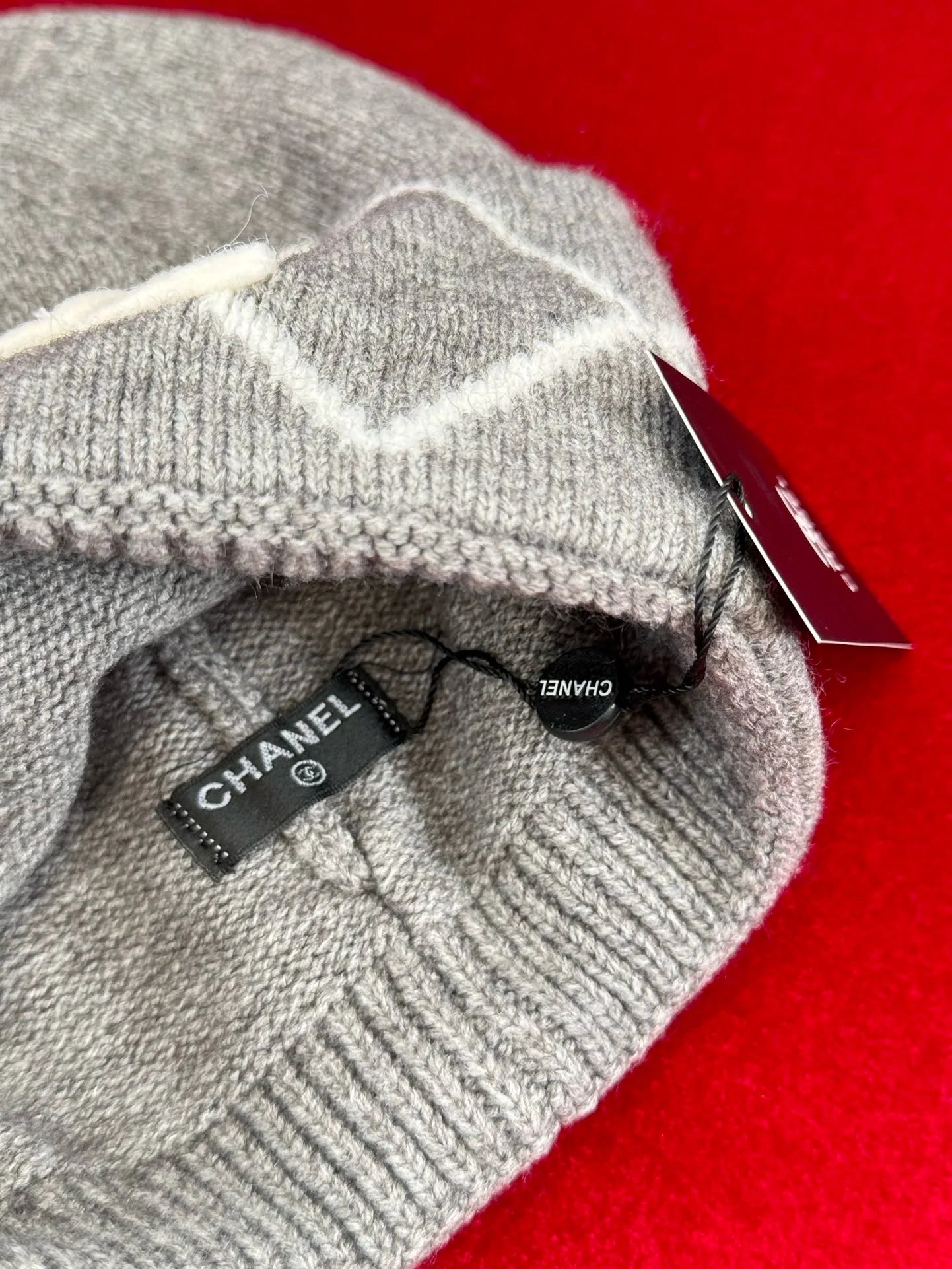 CHANEL SCARF