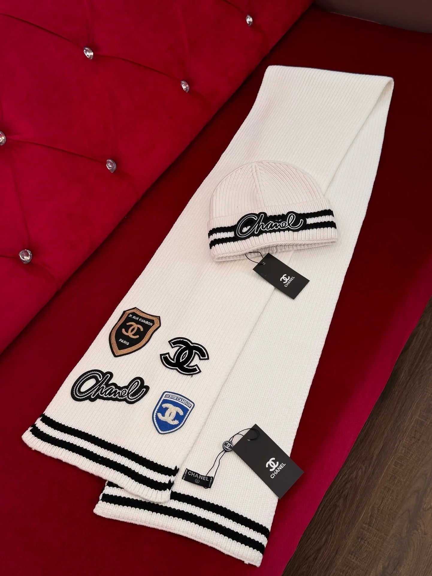 CHANEL SCARF