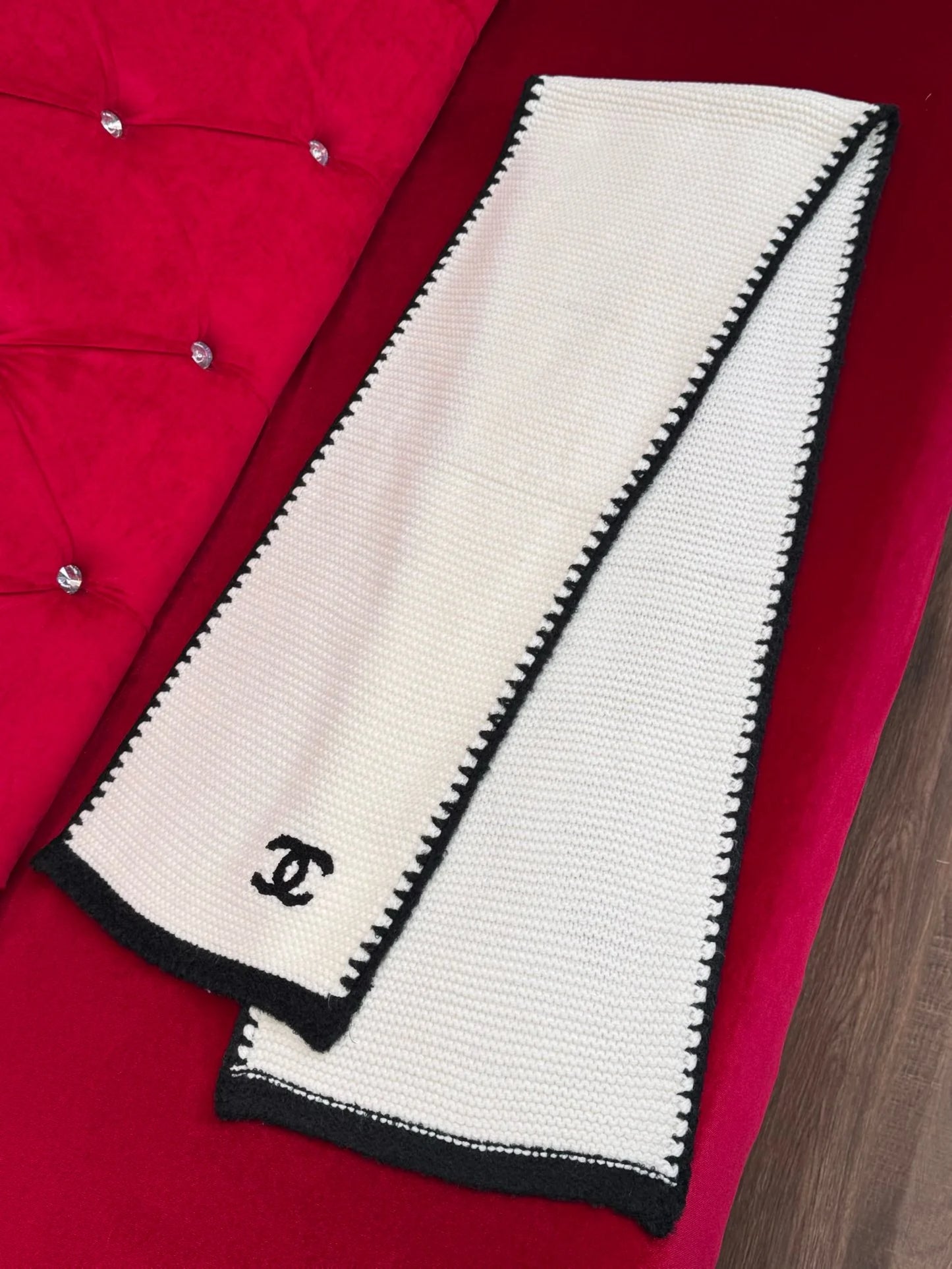 CHANEL SCARF