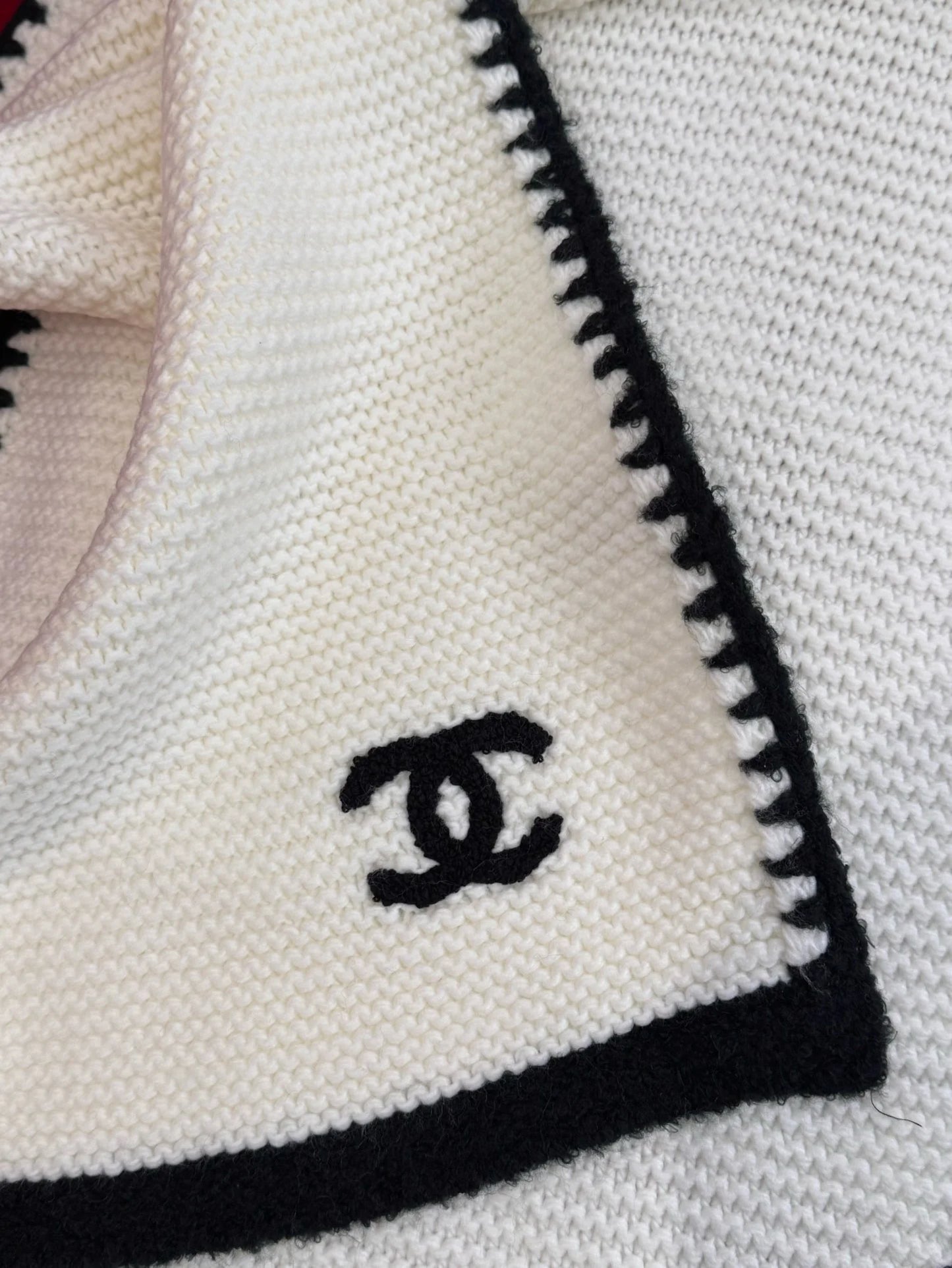 CHANEL SCARF