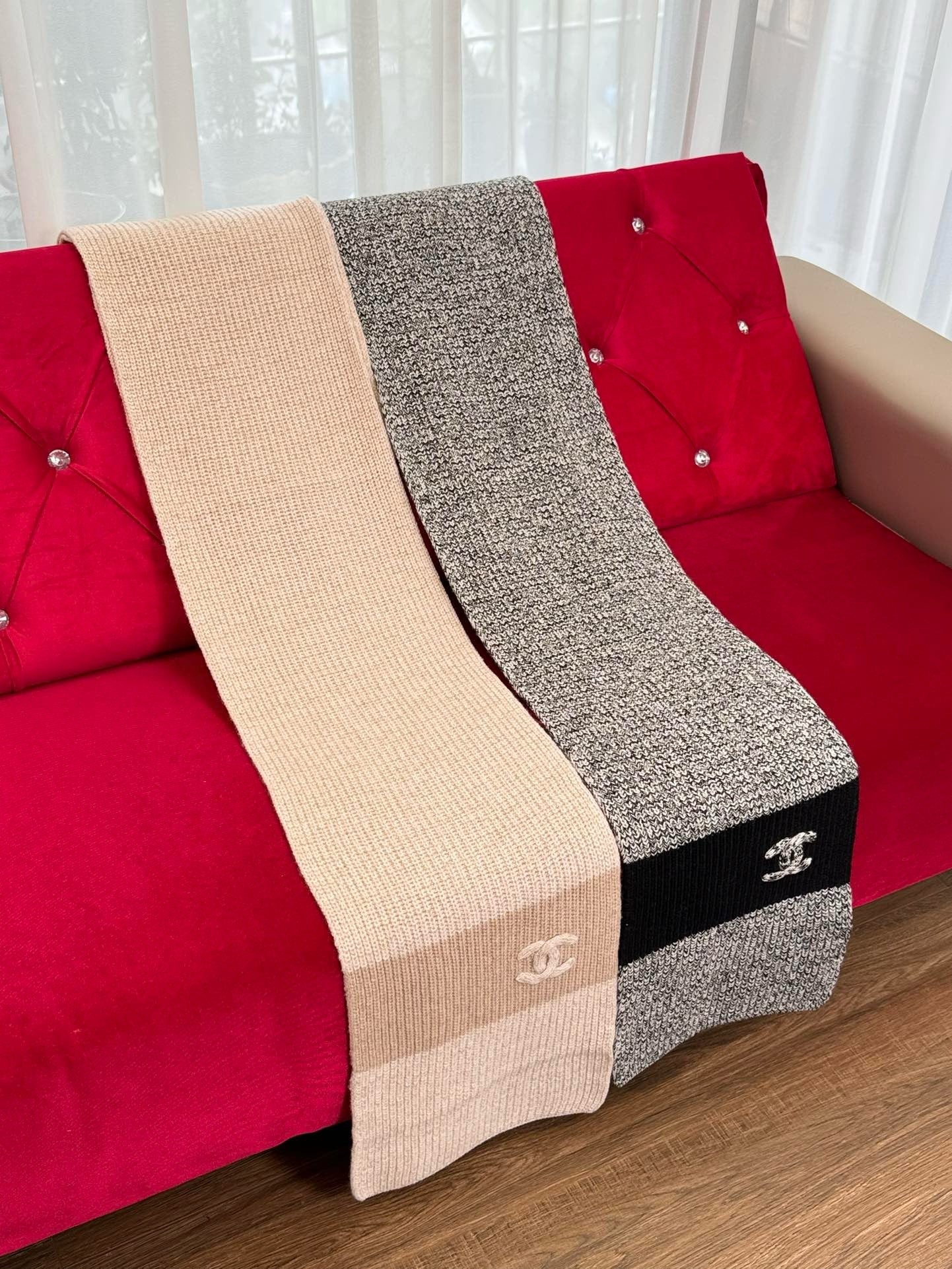 CHANEL SCARF
