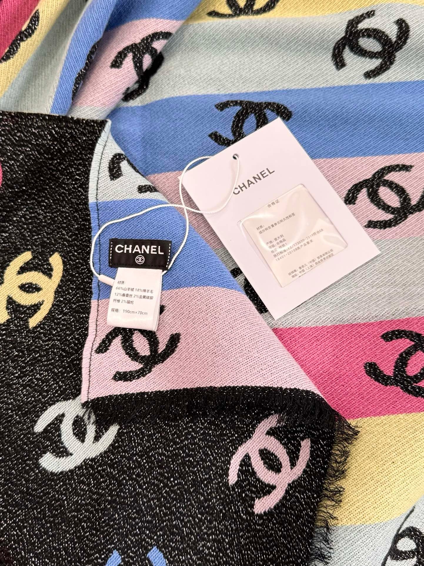 CHANEL SCARF
