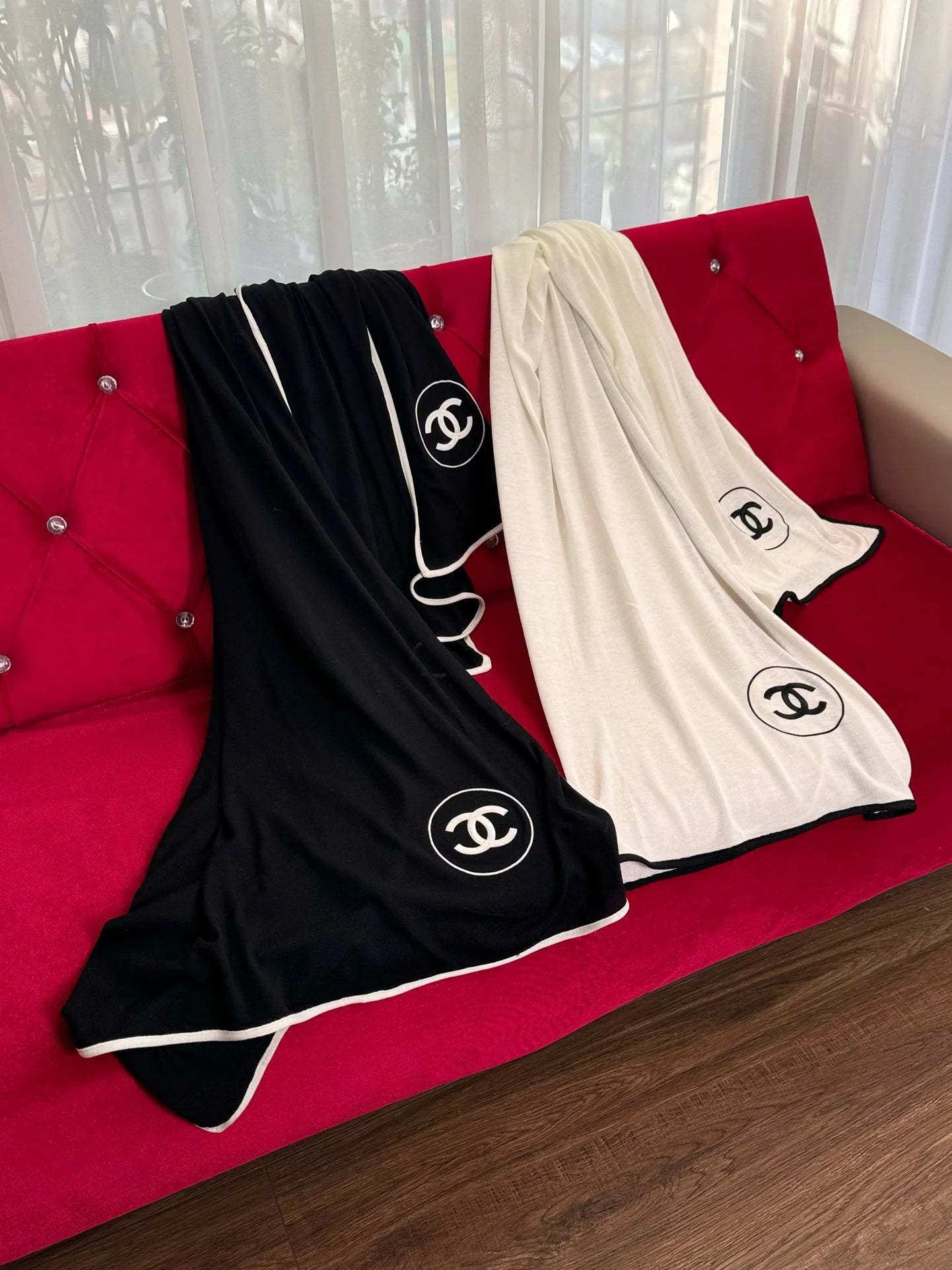 CHANEL SCARF