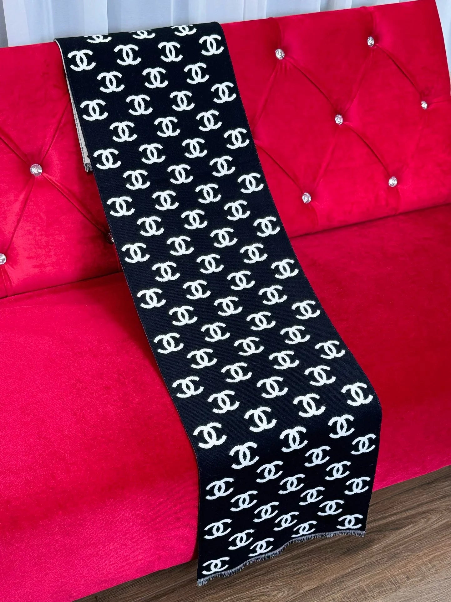 CHANEL SCARF