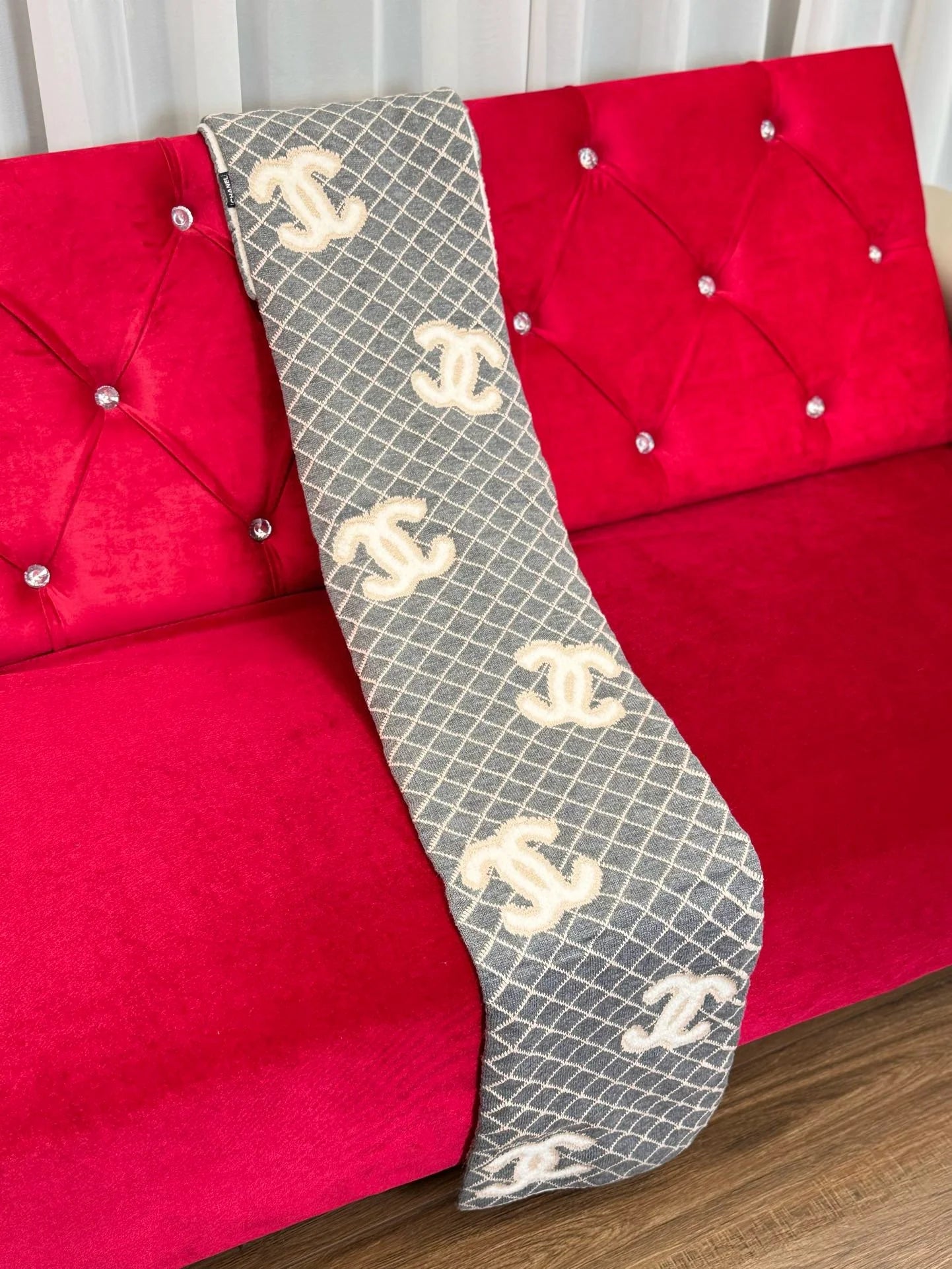 CHANEL SCARF