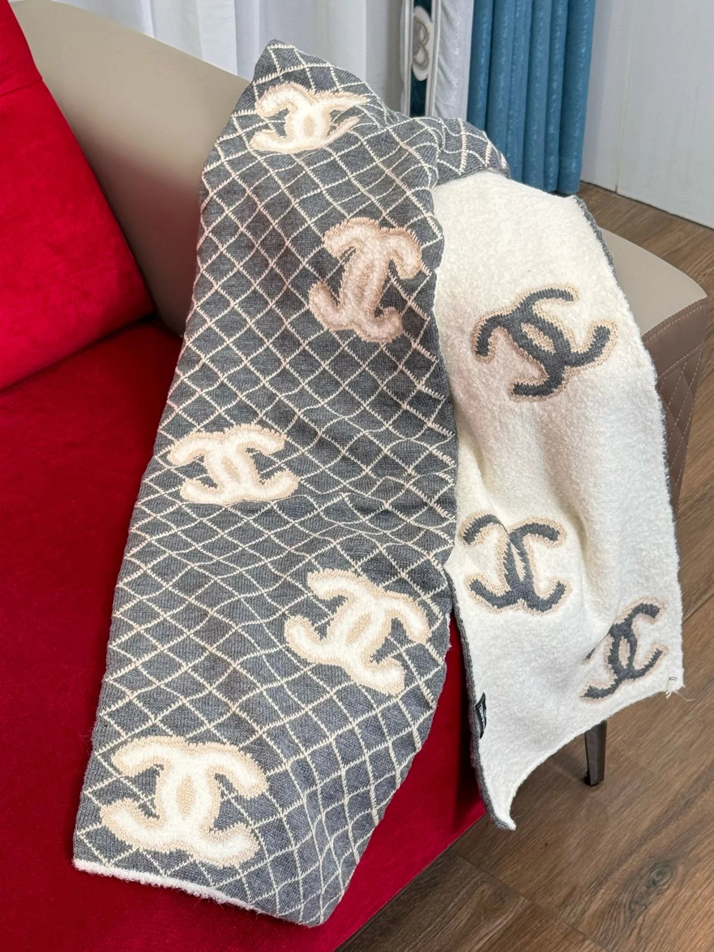 CHANEL SCARF
