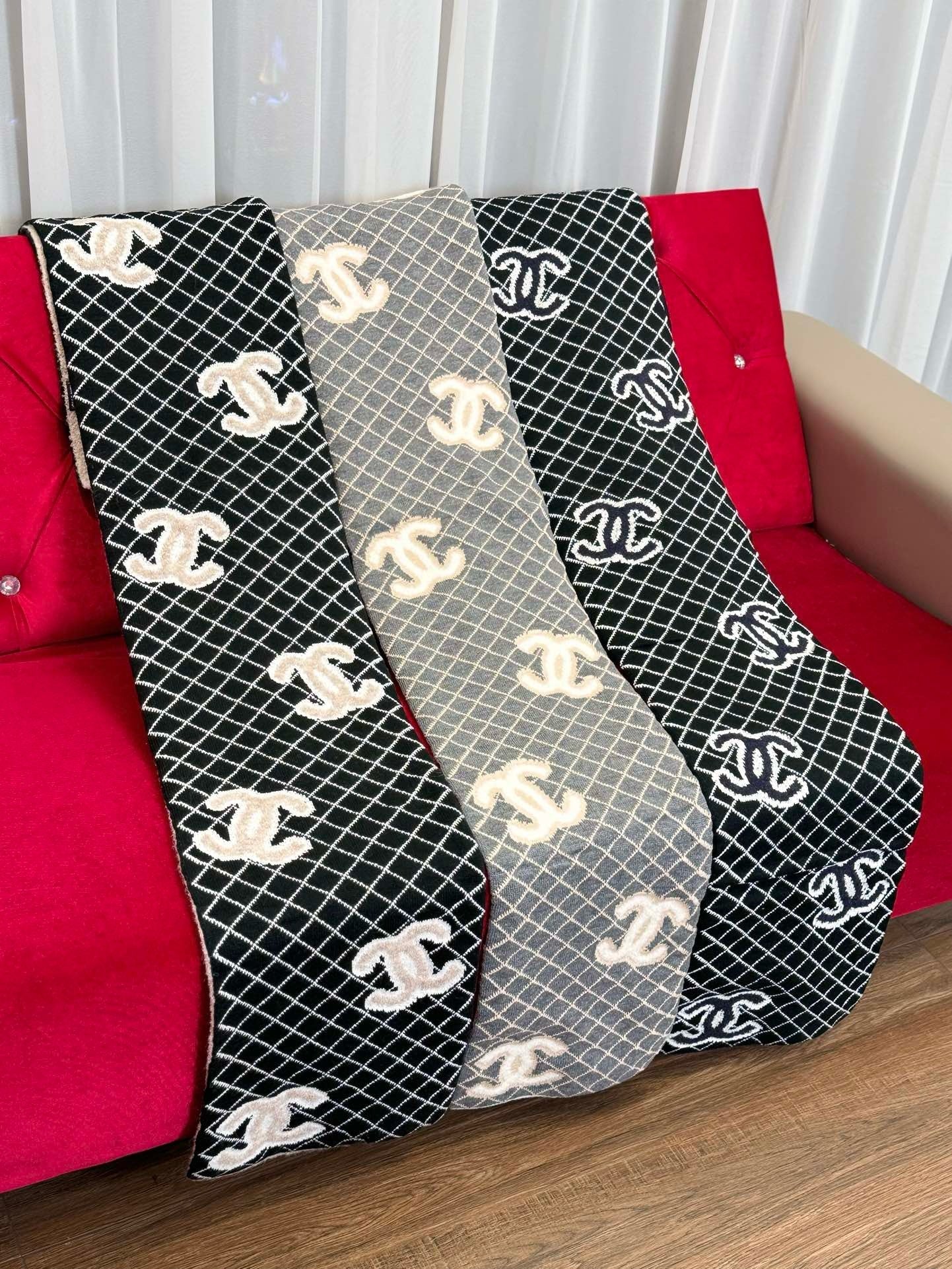 CHANEL SCARF