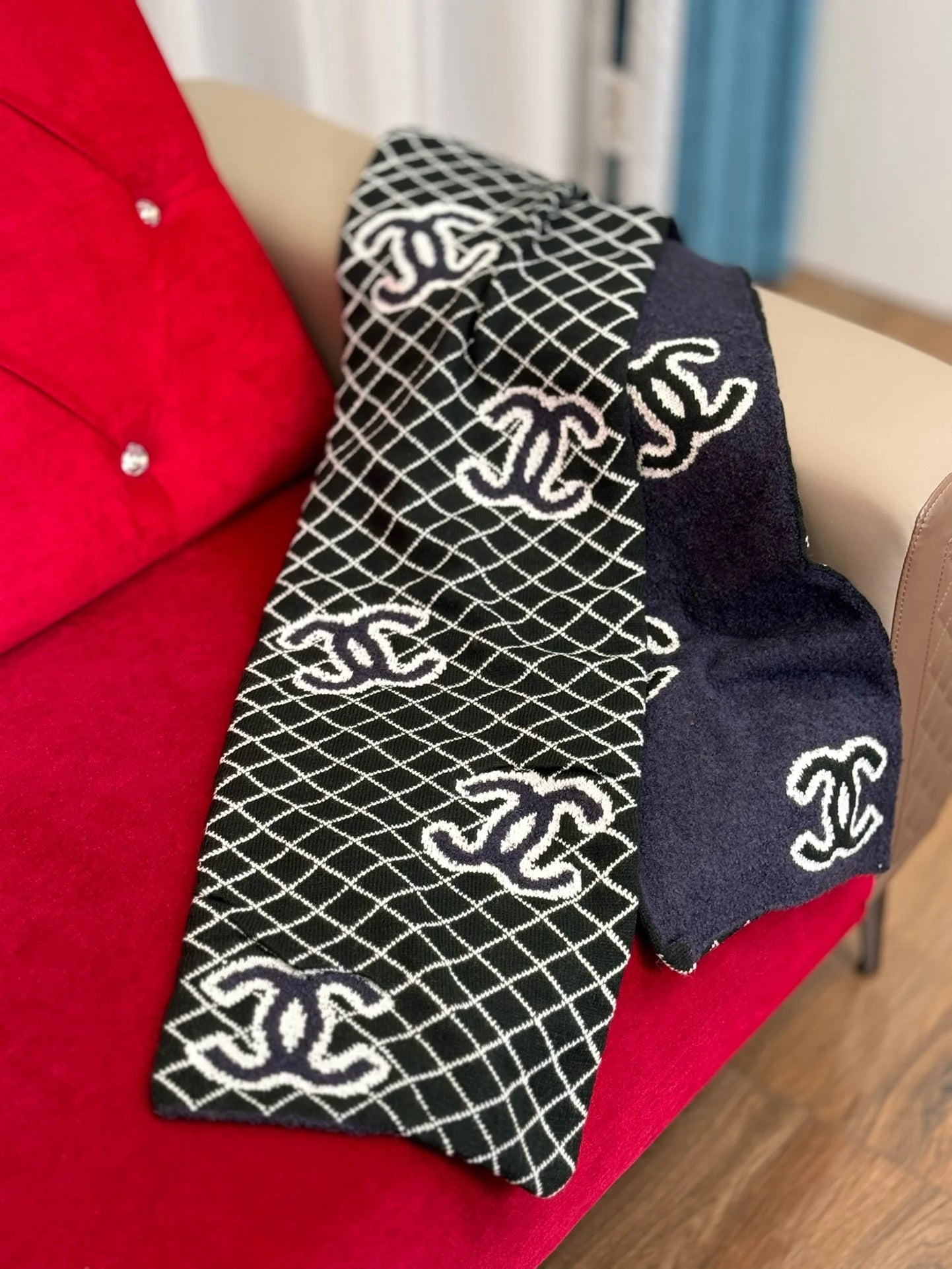 CHANEL SCARF