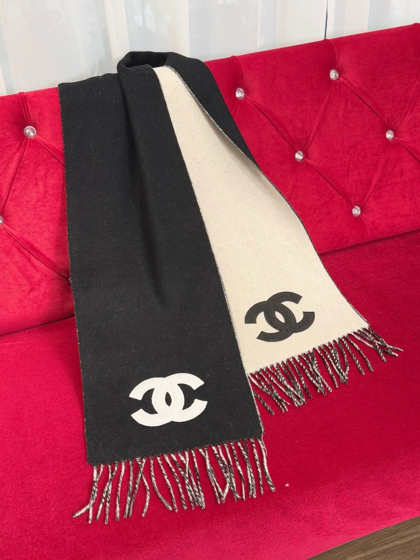 CHANEL SCARF