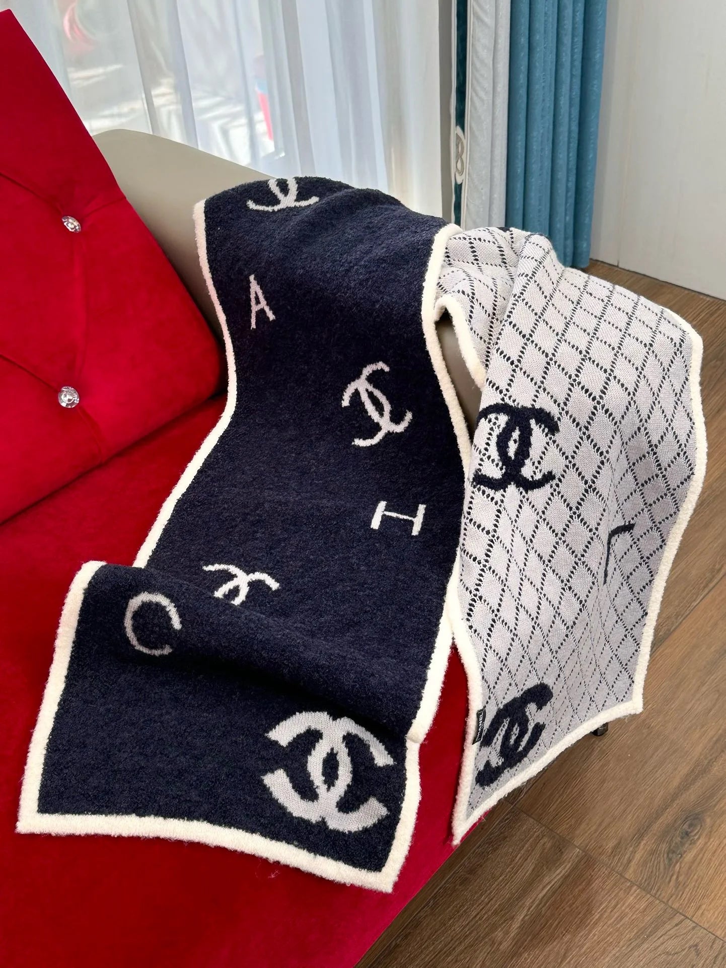 CHANEL SCARF