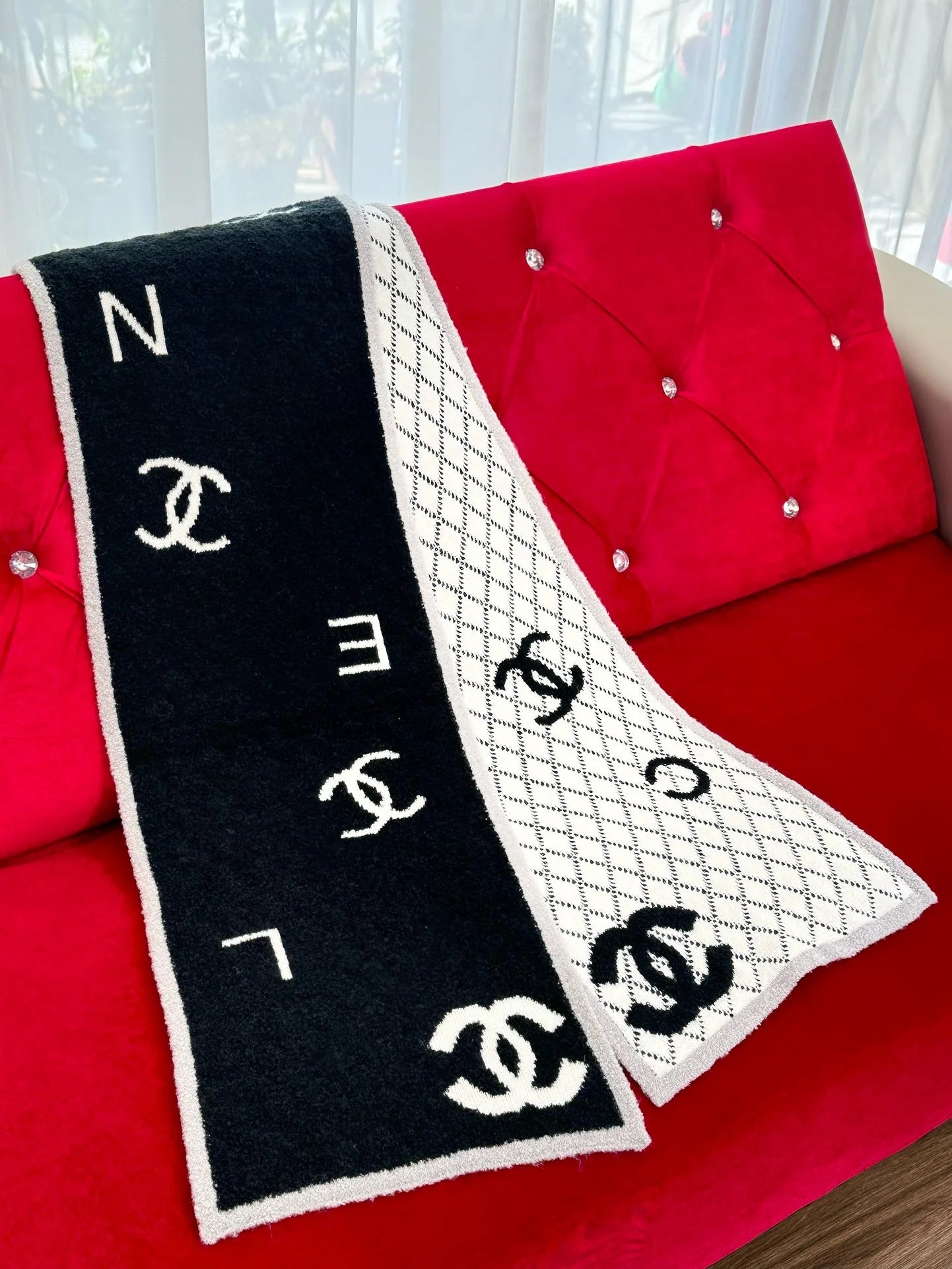 CHANEL SCARF