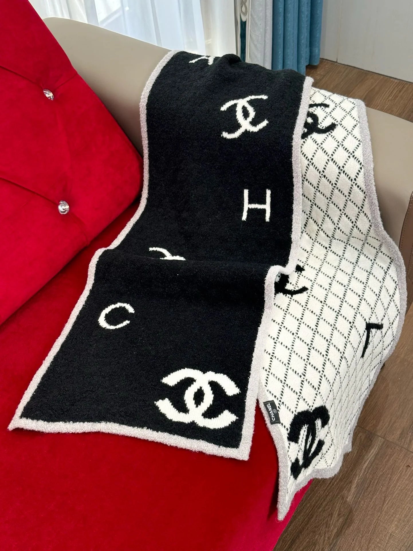 CHANEL SCARF