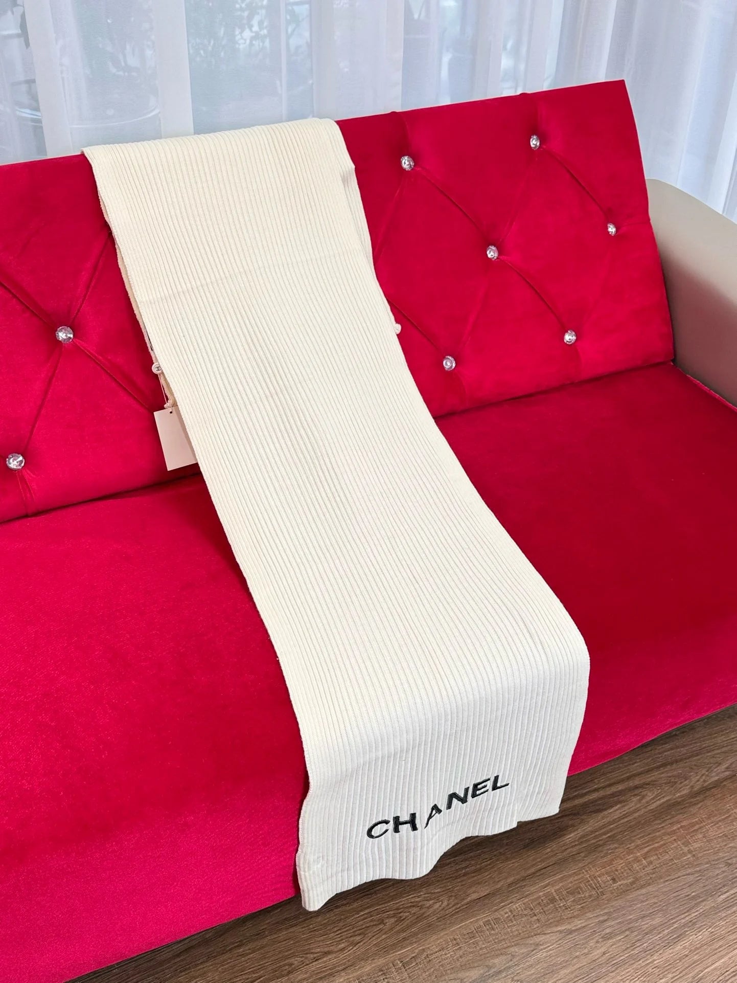 CHANEL SCARFF