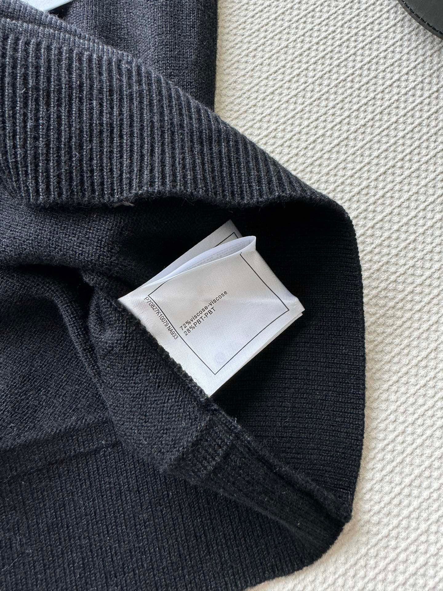 CHANEL TOPS