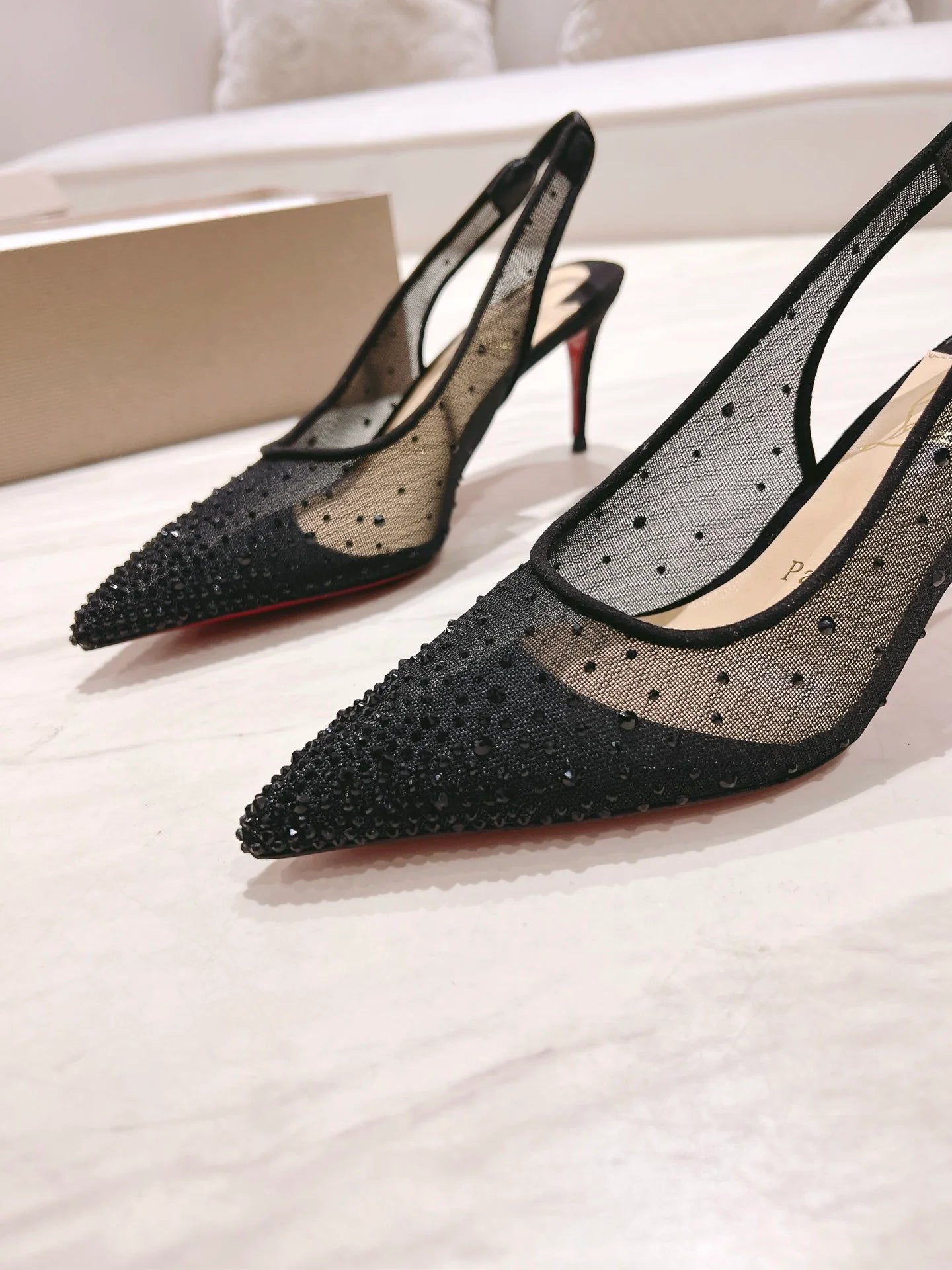 CL HEELS