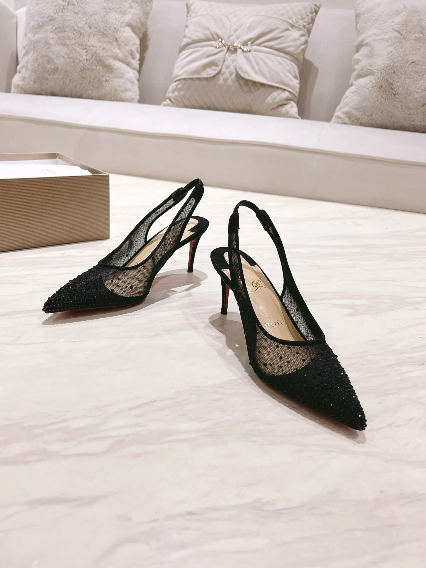 CL HEELS