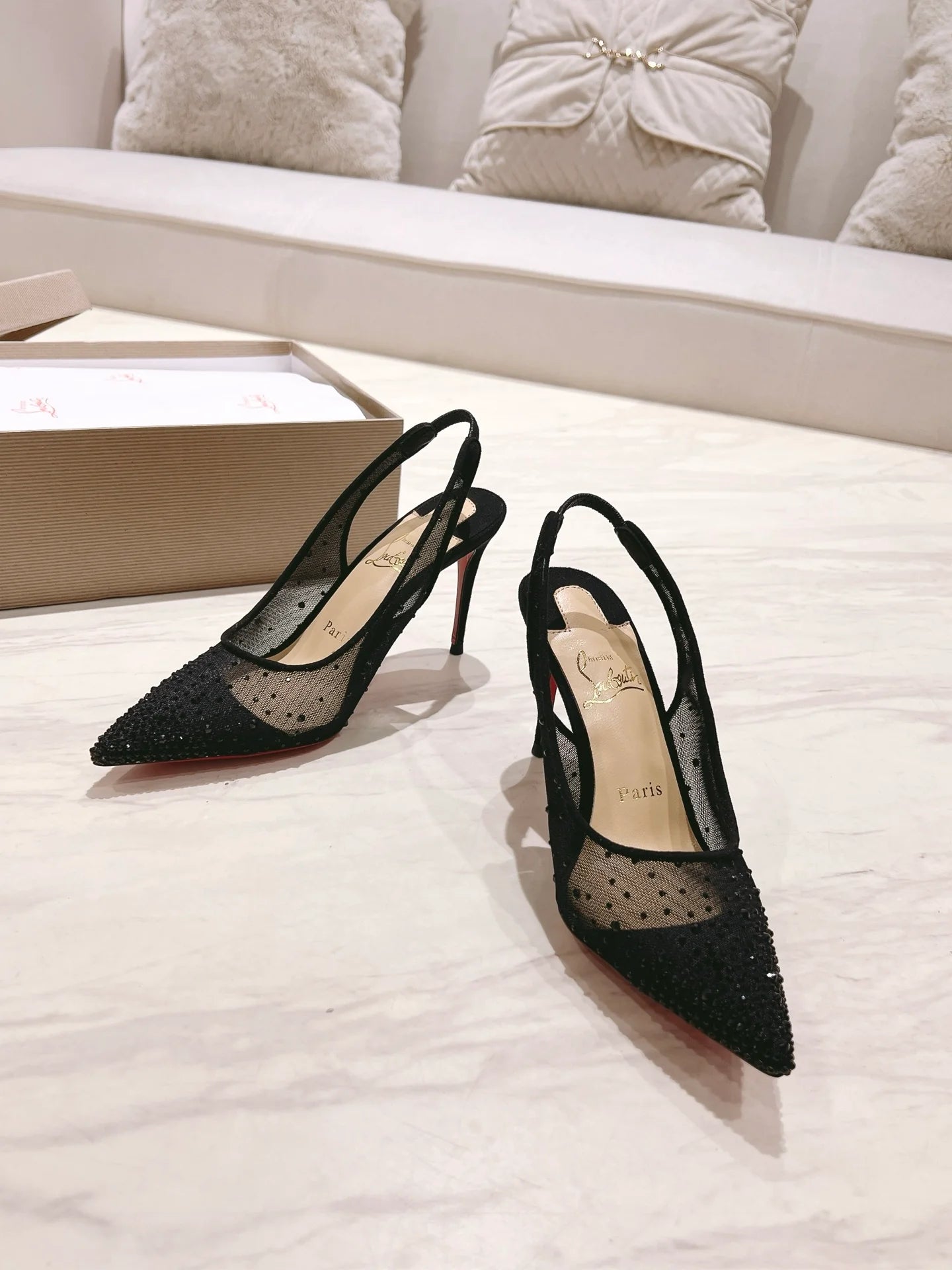 CL HEELS