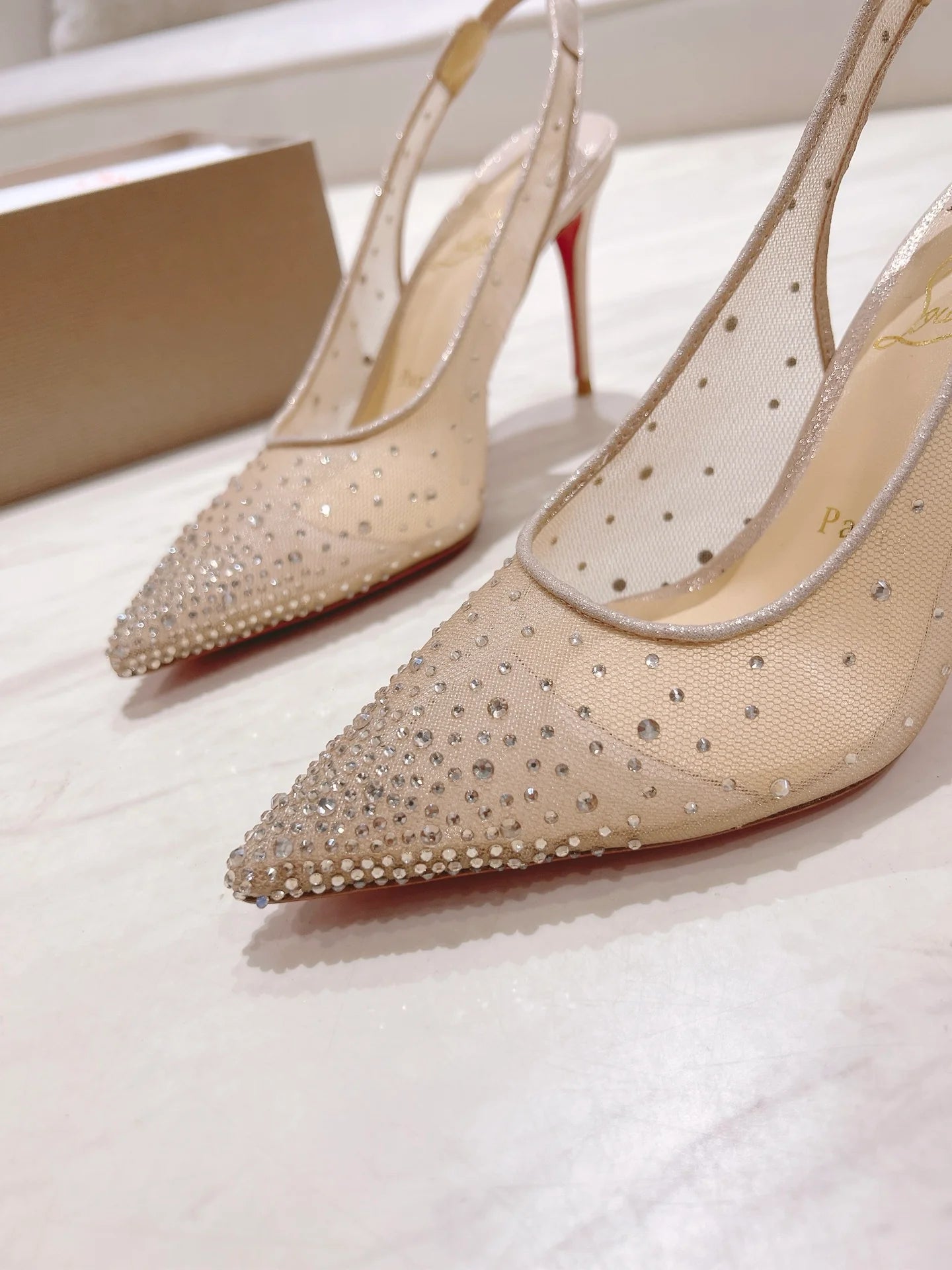 CL HEELS