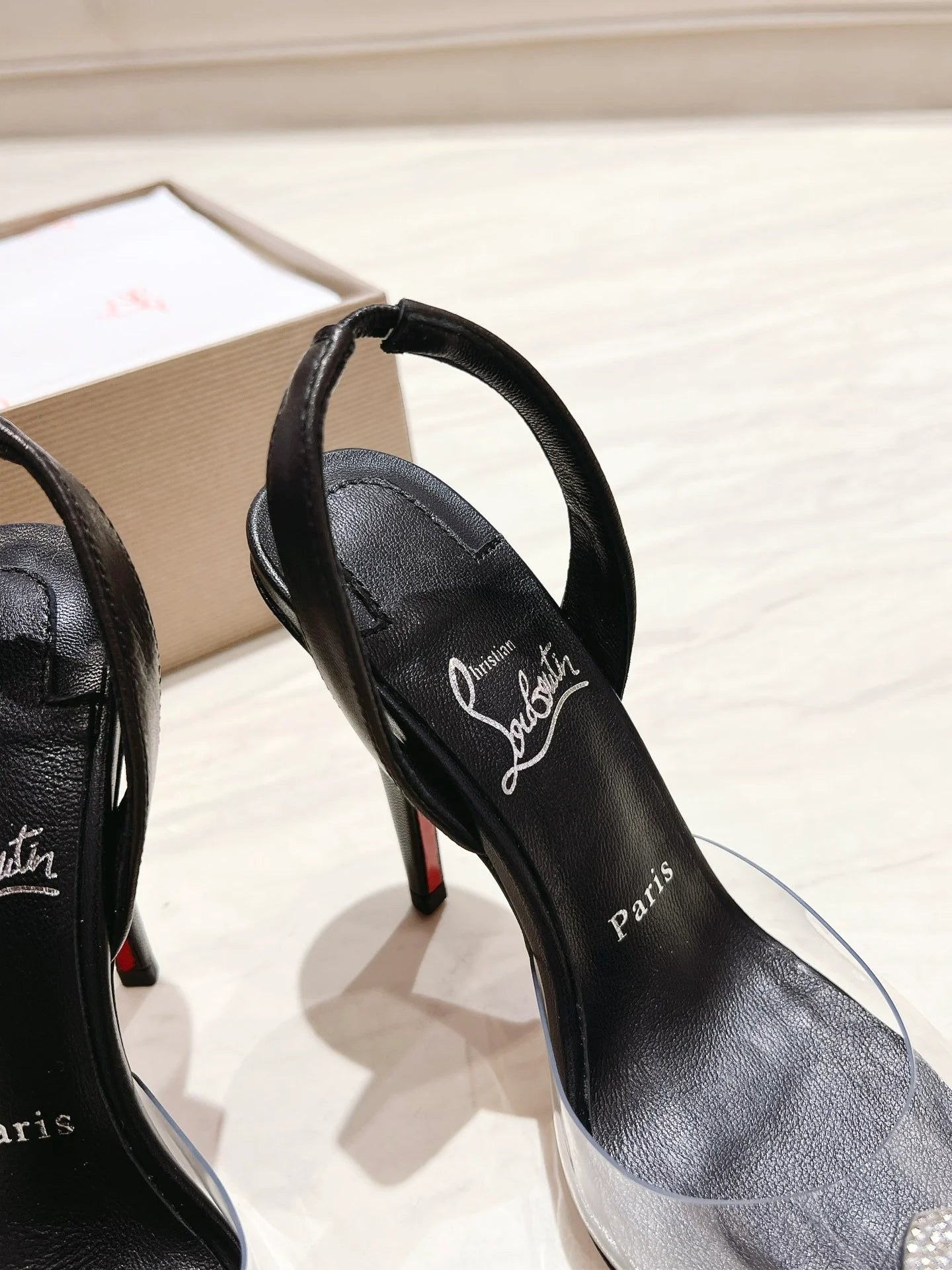 CL HEELS