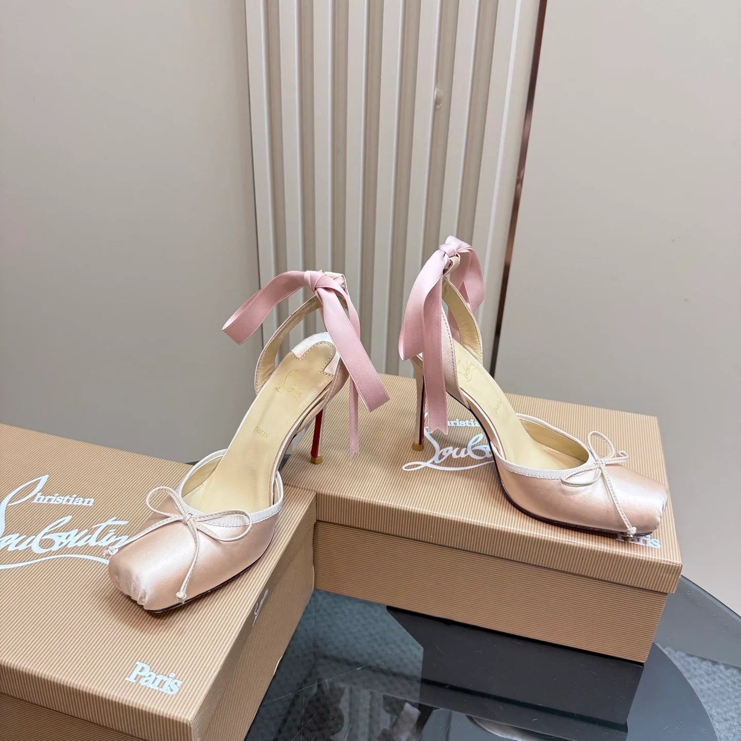 CL HEELS