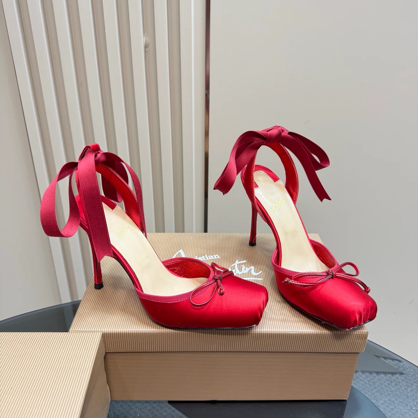 CL HEELS