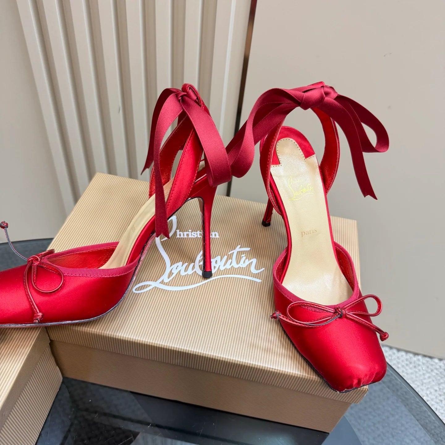 CL HEELS