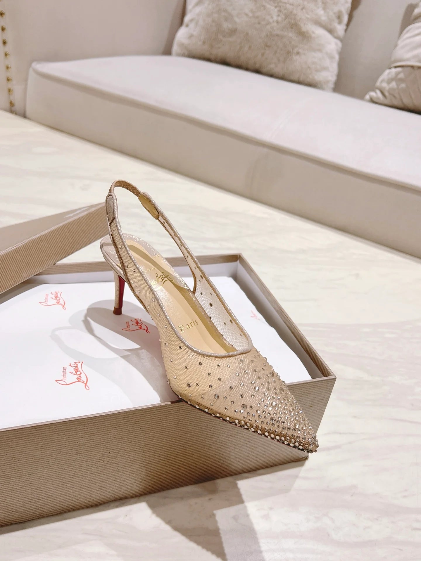 CL HEELS