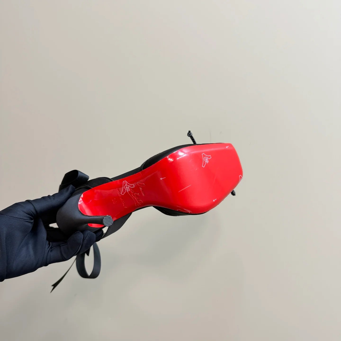 CL HEELS