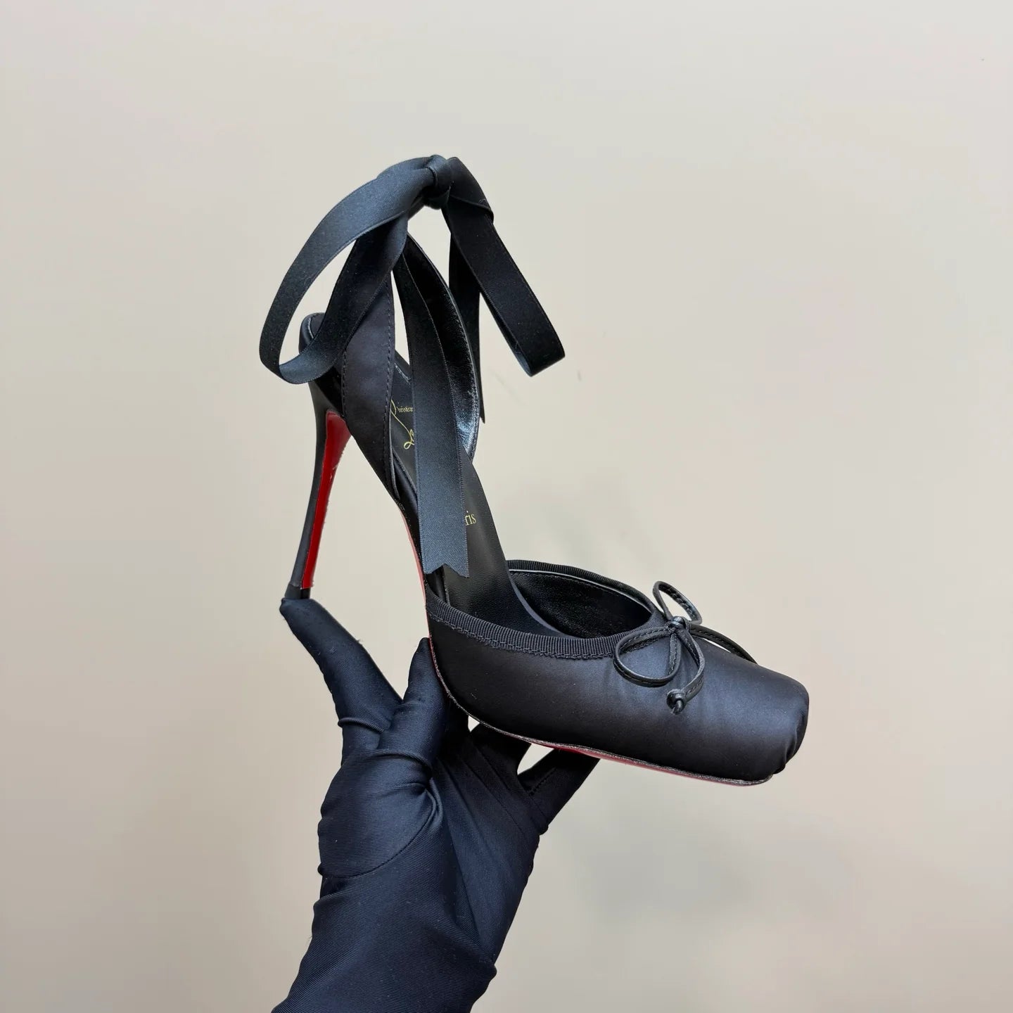 CL HEELS