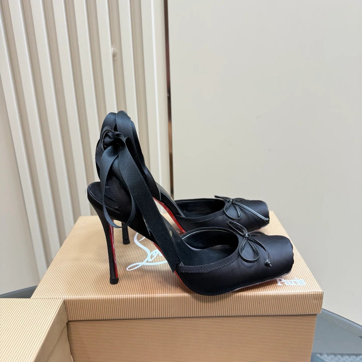 CL HEELS
