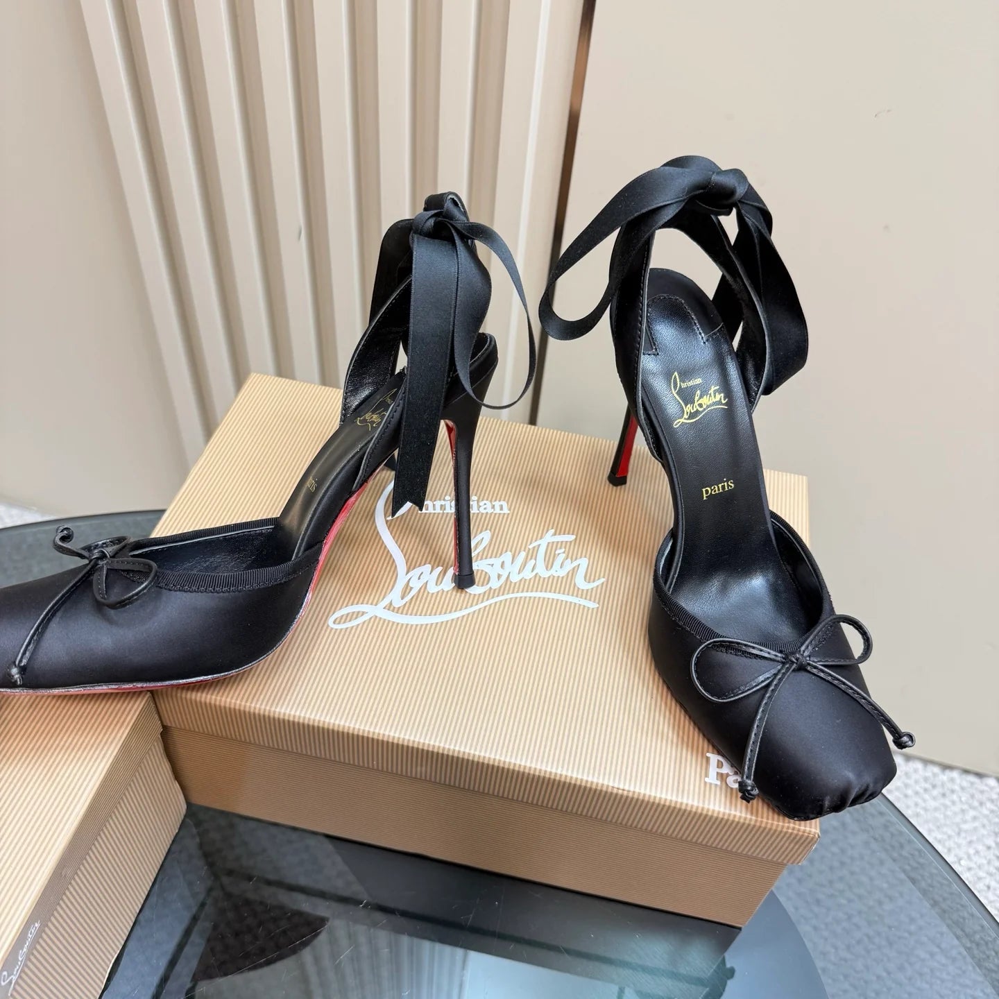 CL HEELS