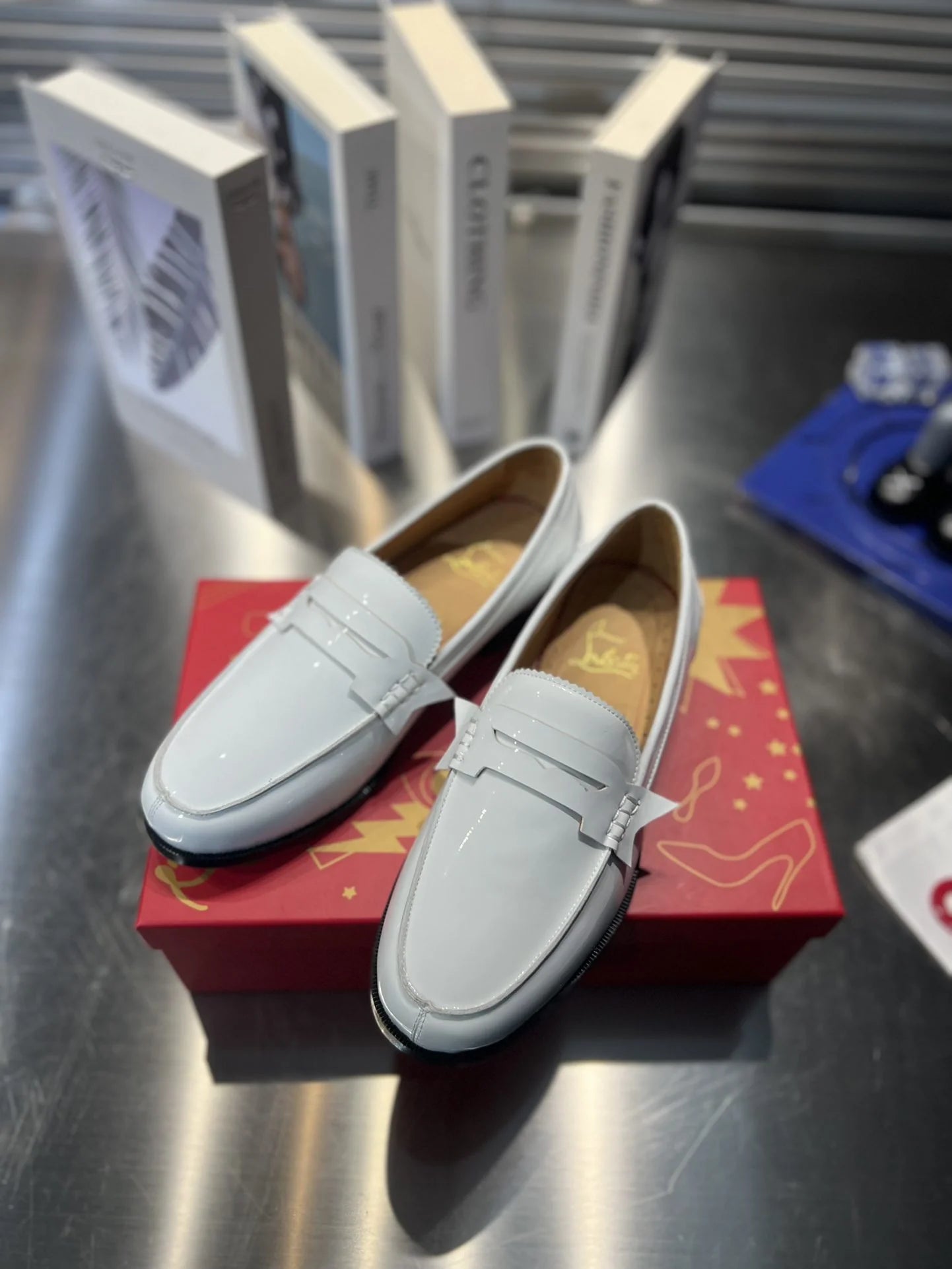 CL LOAFER
