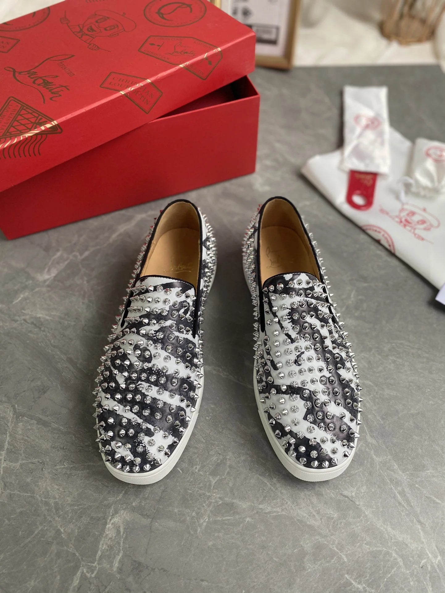 CL LOAFER
