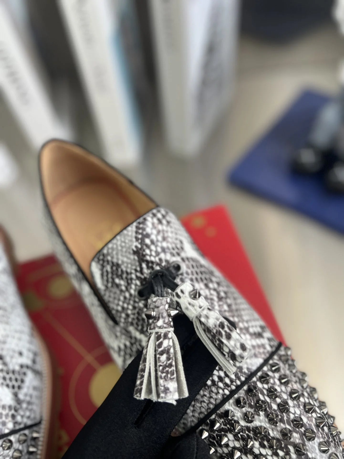 CL LOAFER